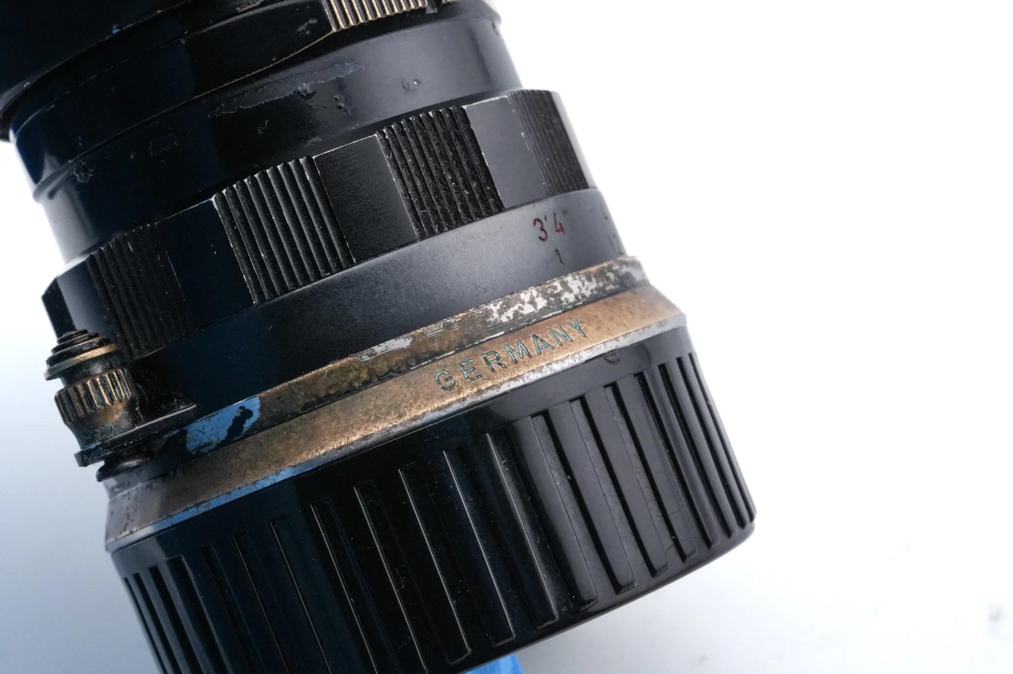 Leica 50mm f2 Summicron (Type II) (Black Paint, 11117) + 39mm Green Filter X 1 C. E39 - Image 11