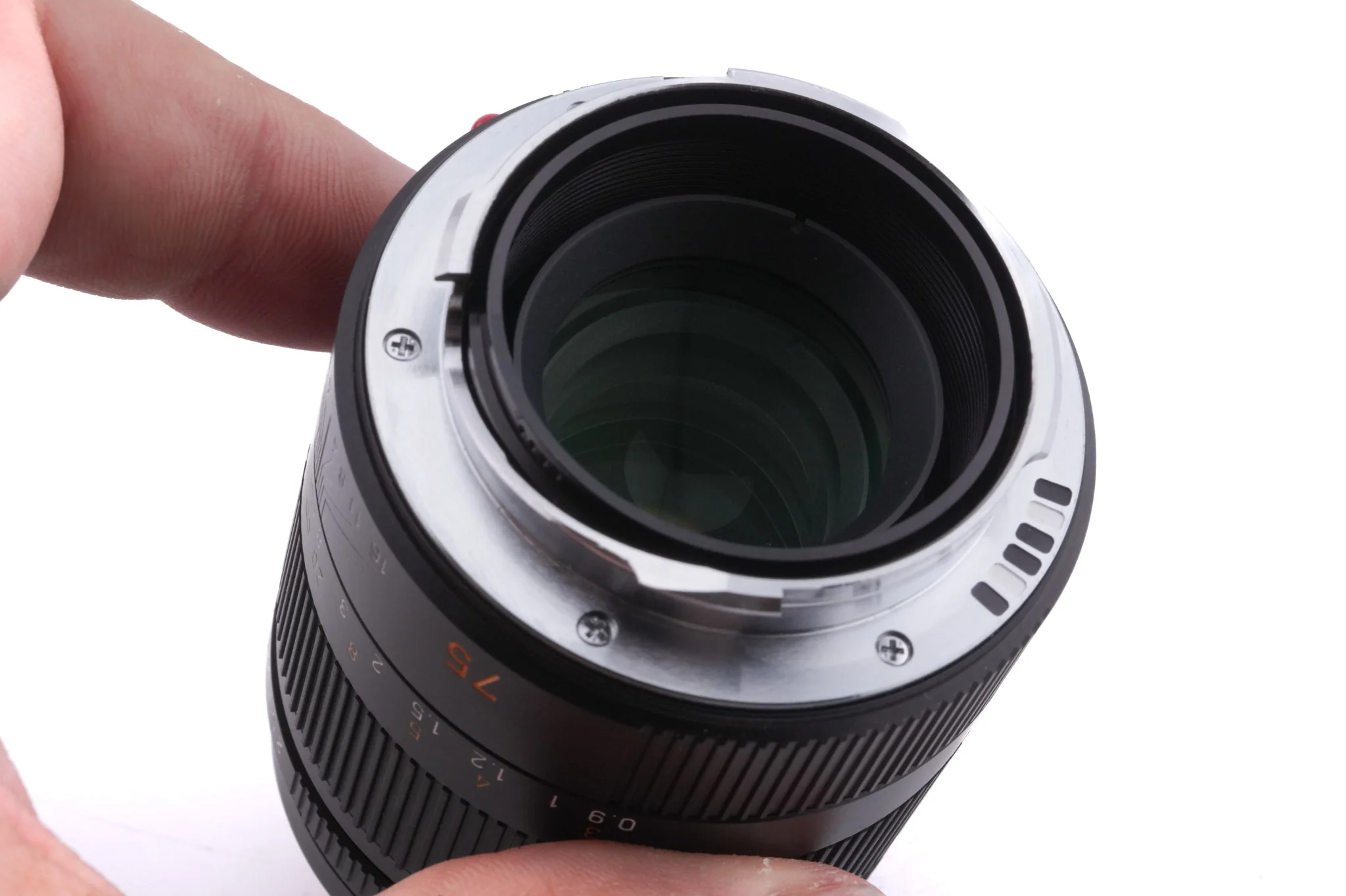 Leica 75mm f2.5 Summarit-M (11645) - Image 6