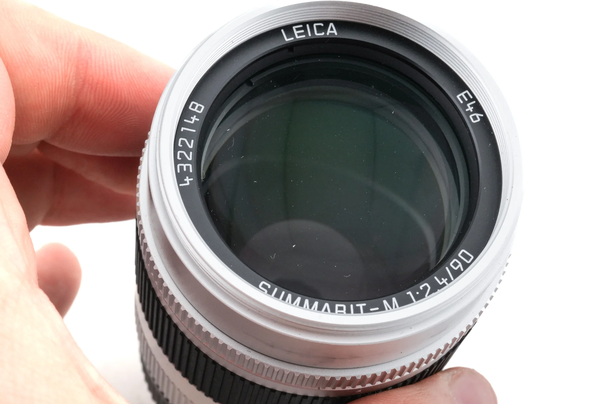 Leica 90mm f2.4 Summarit-M (Silver, 11685) - Image 5