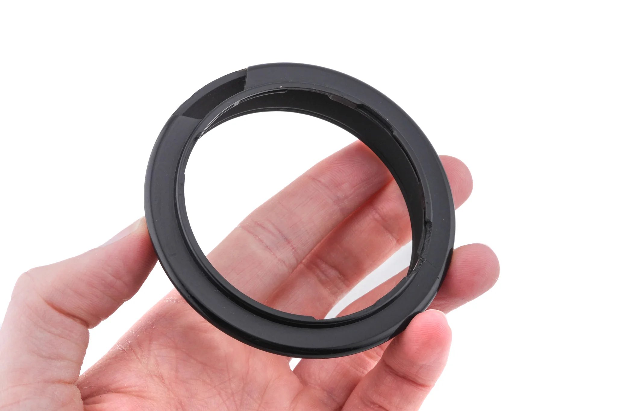 Mamiya Lens Hood (75mm f3.5 G L) - Image 3