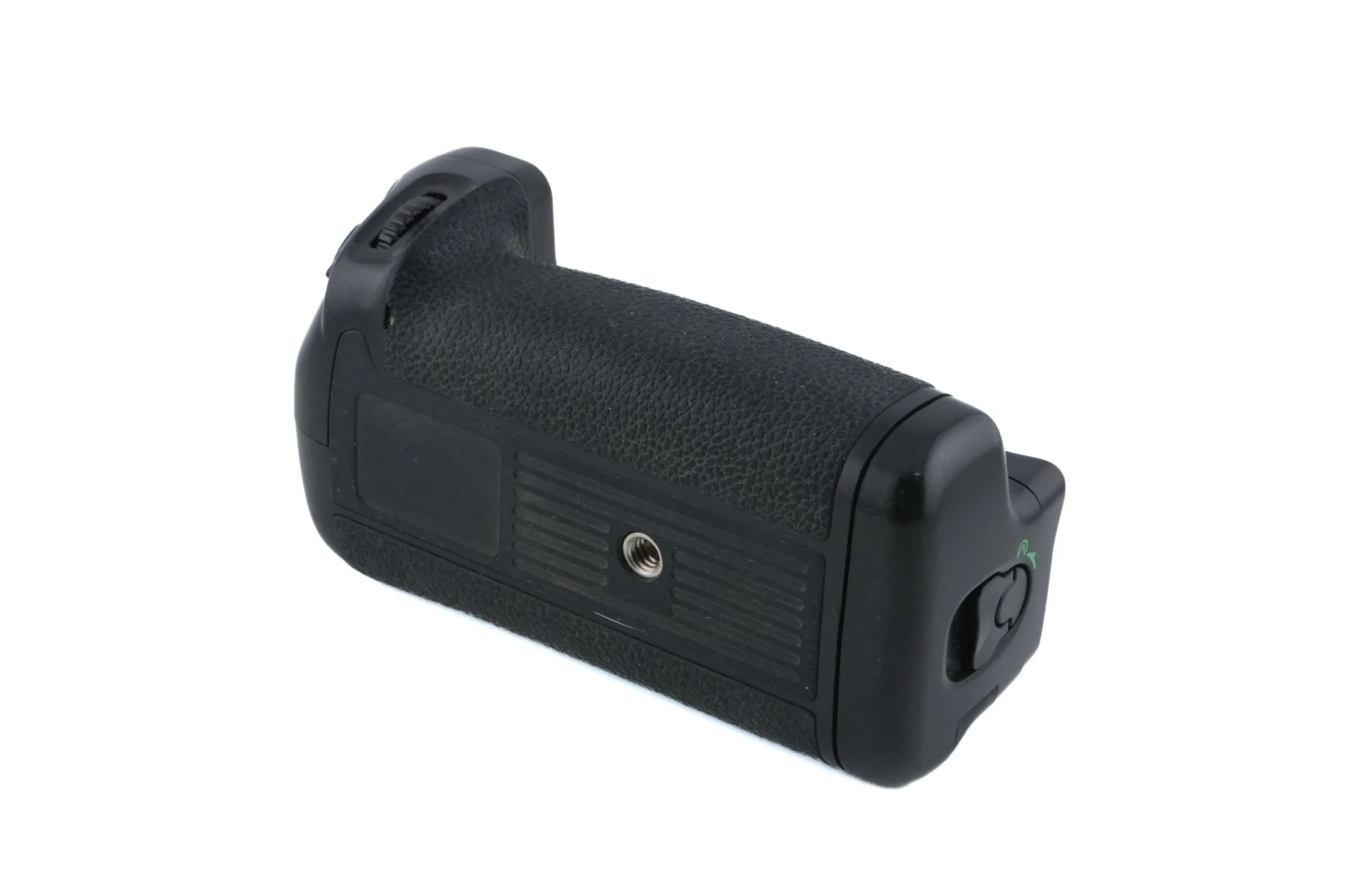 Meike MK-D7000 Battery Grip - Image 4