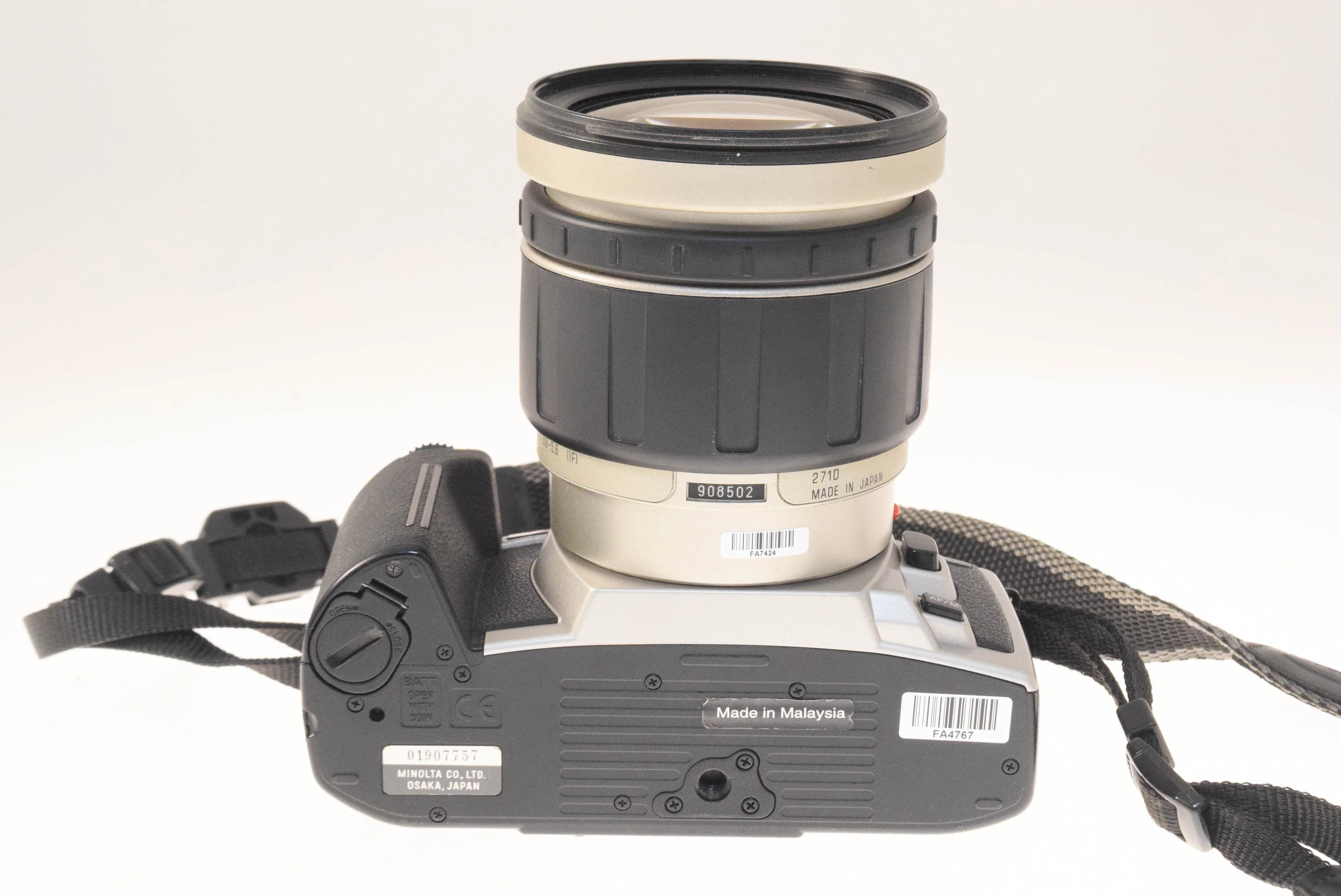 Minolta Dynax 505si Super + 28-200mm f3.8-5.6 AF Aspherical LD (271D) - Image 5