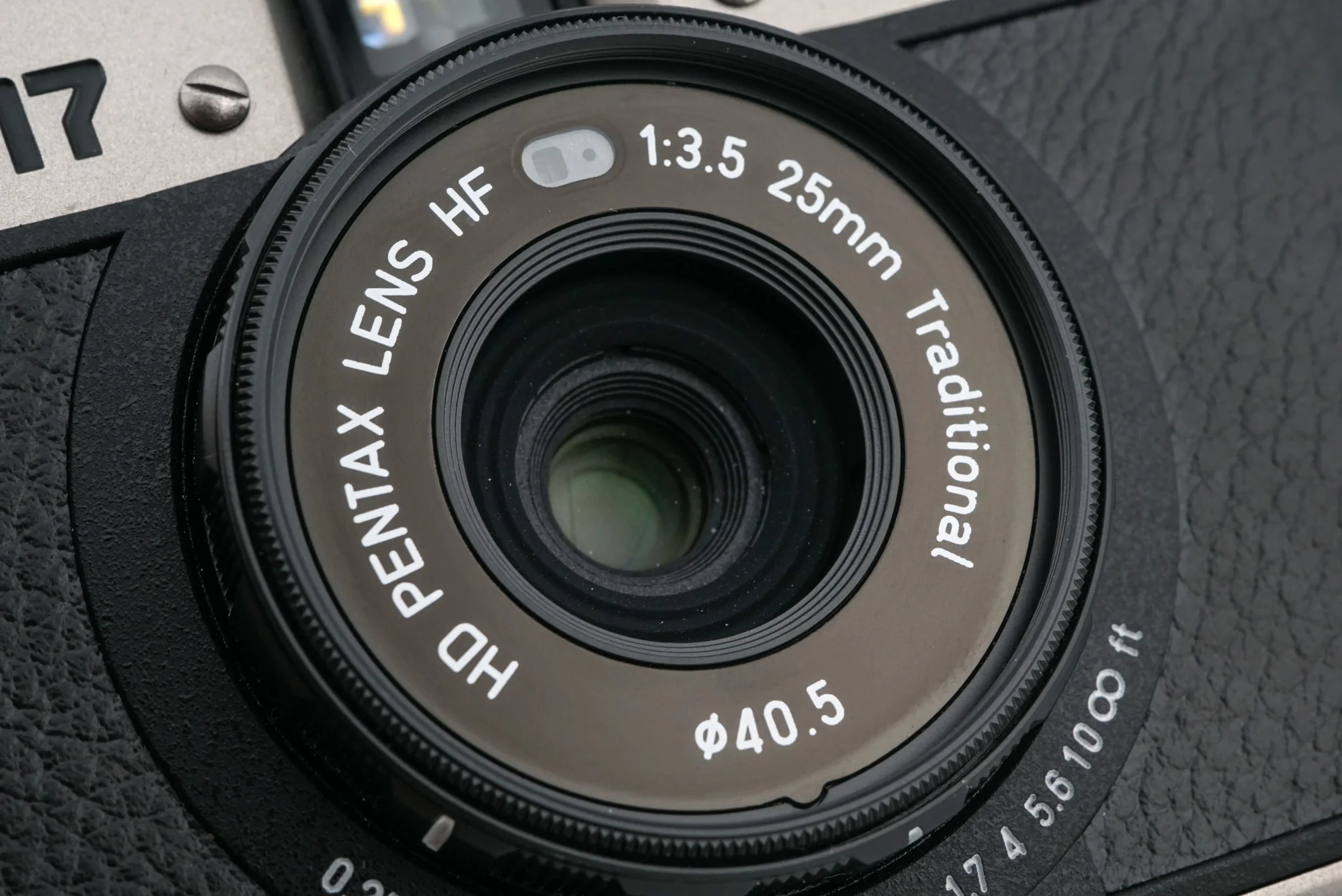 Pentax 17, Half-Frame 35mm Compact Film Camera - Image 8