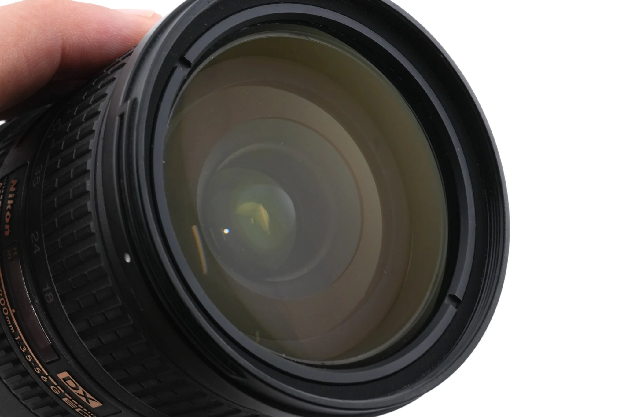 Nikon 18-200mm f3.5-5.6 AF-S Nikkor G ED VR - Image 4