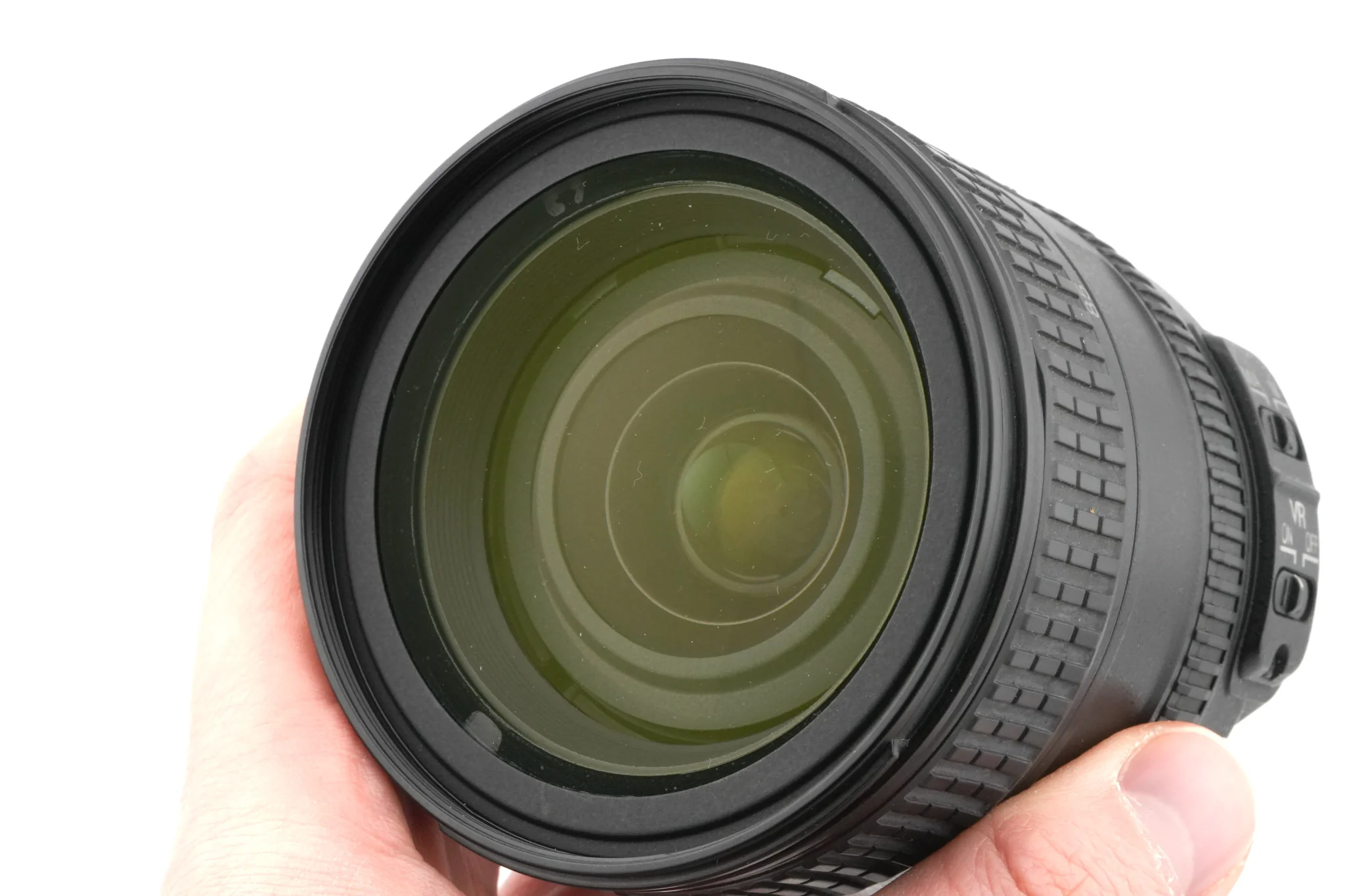 Nikon 24-85mm f3.5-4.5 AF-S Nikkor G ED VR - Image 4