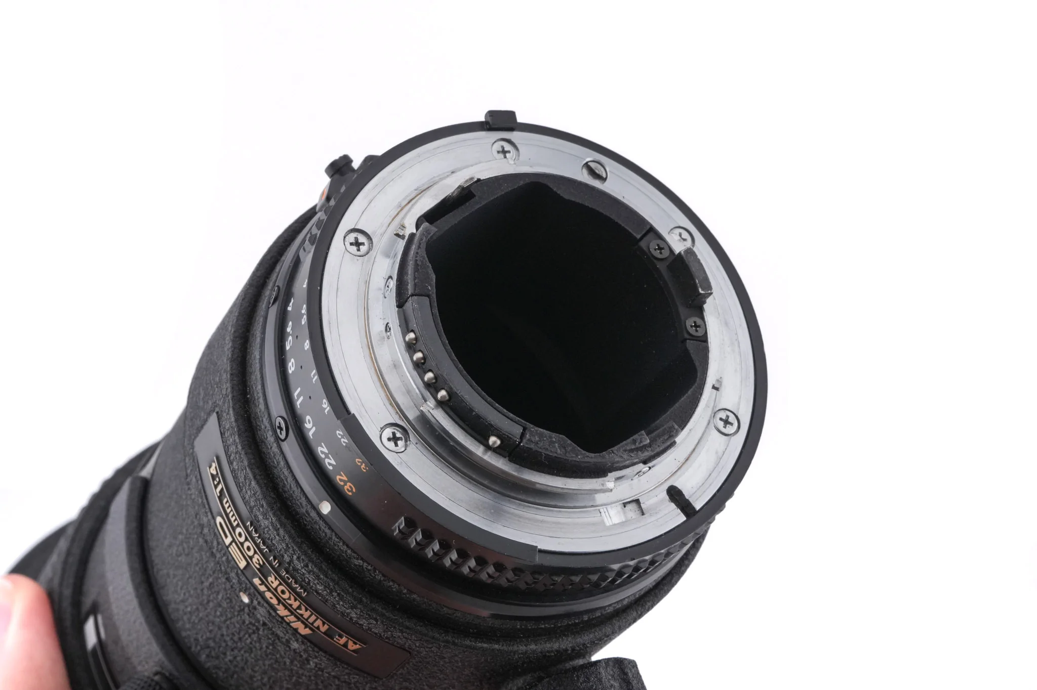 Nikon 300mm f4 AF Nikkor ED - Image 4