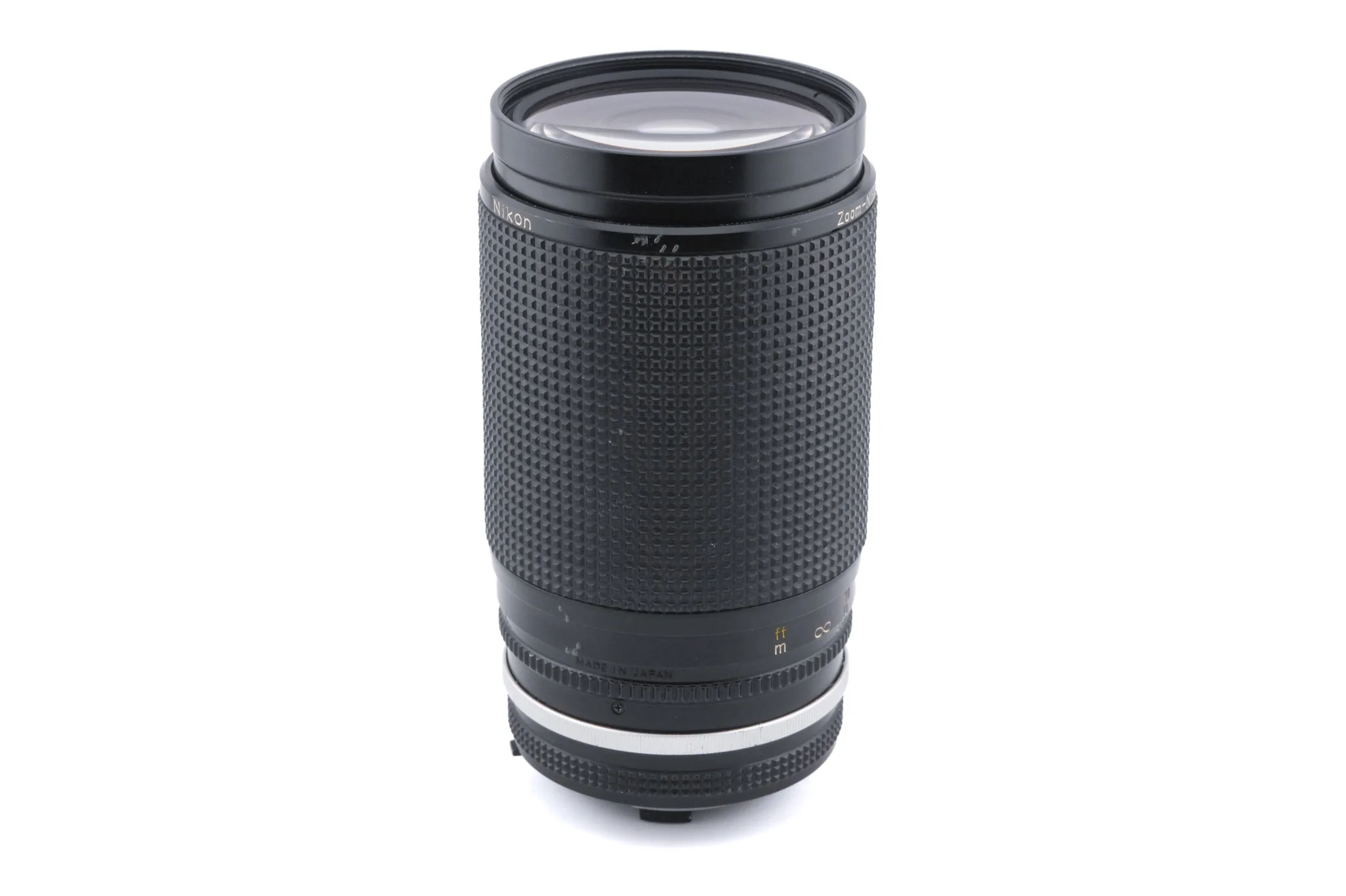 Nikon 35-200mm f3.5-4.5 AI-S - Image 2