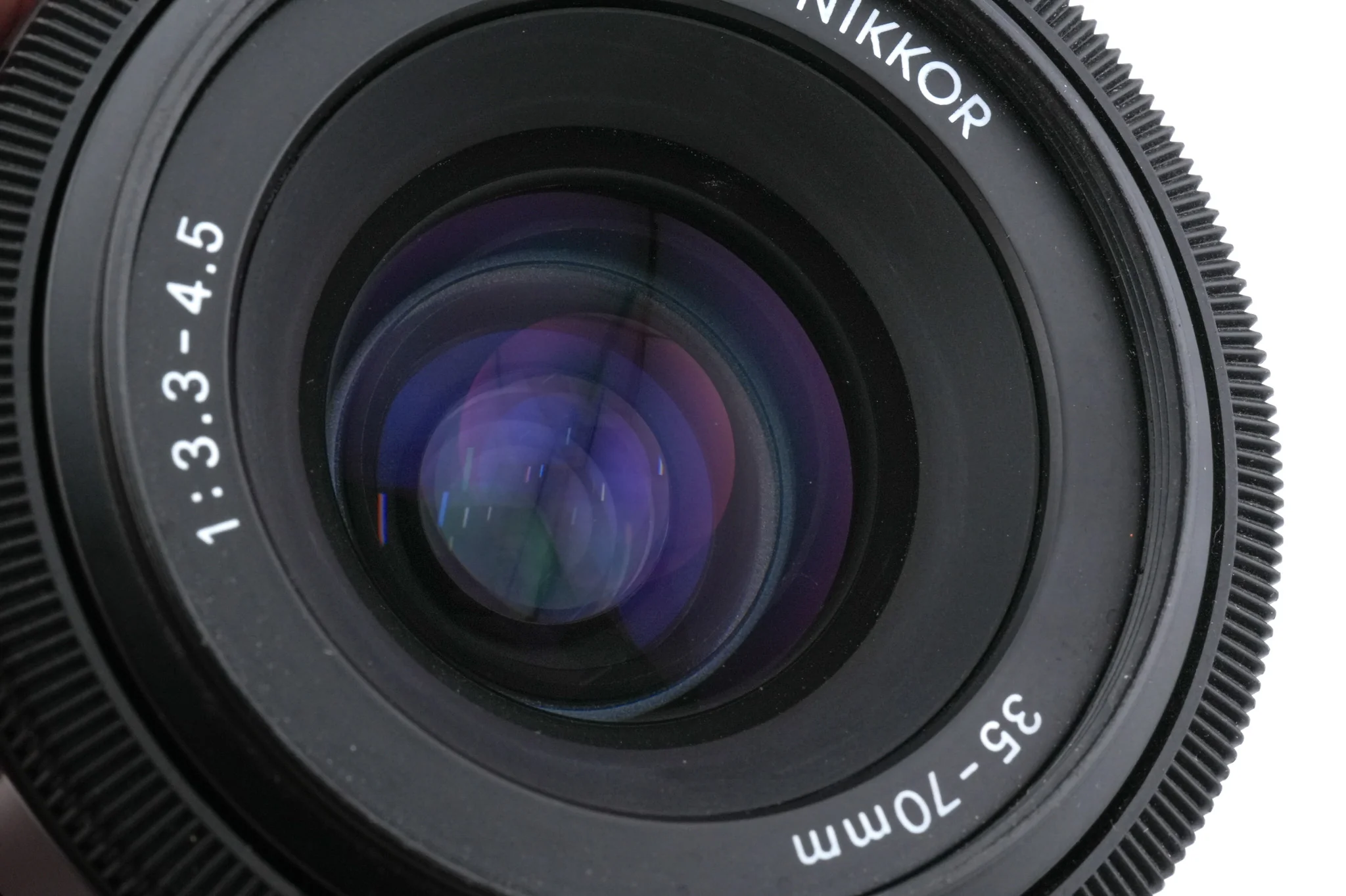 Nikon 35-70mm f3.3-4.5 AF Nikkor - Image 3