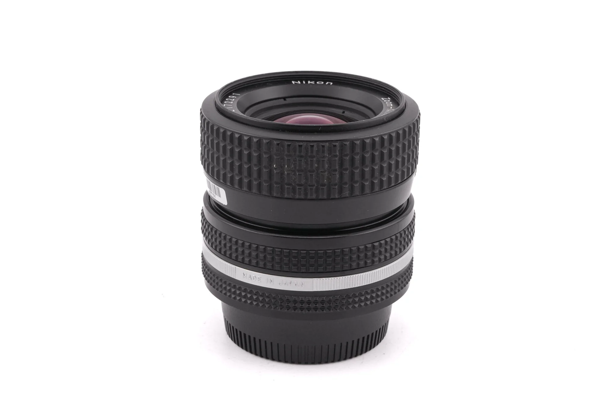 Nikon 35-70mm f3.3-4.5 Zoom-Nikkor AI-S - Image 2
