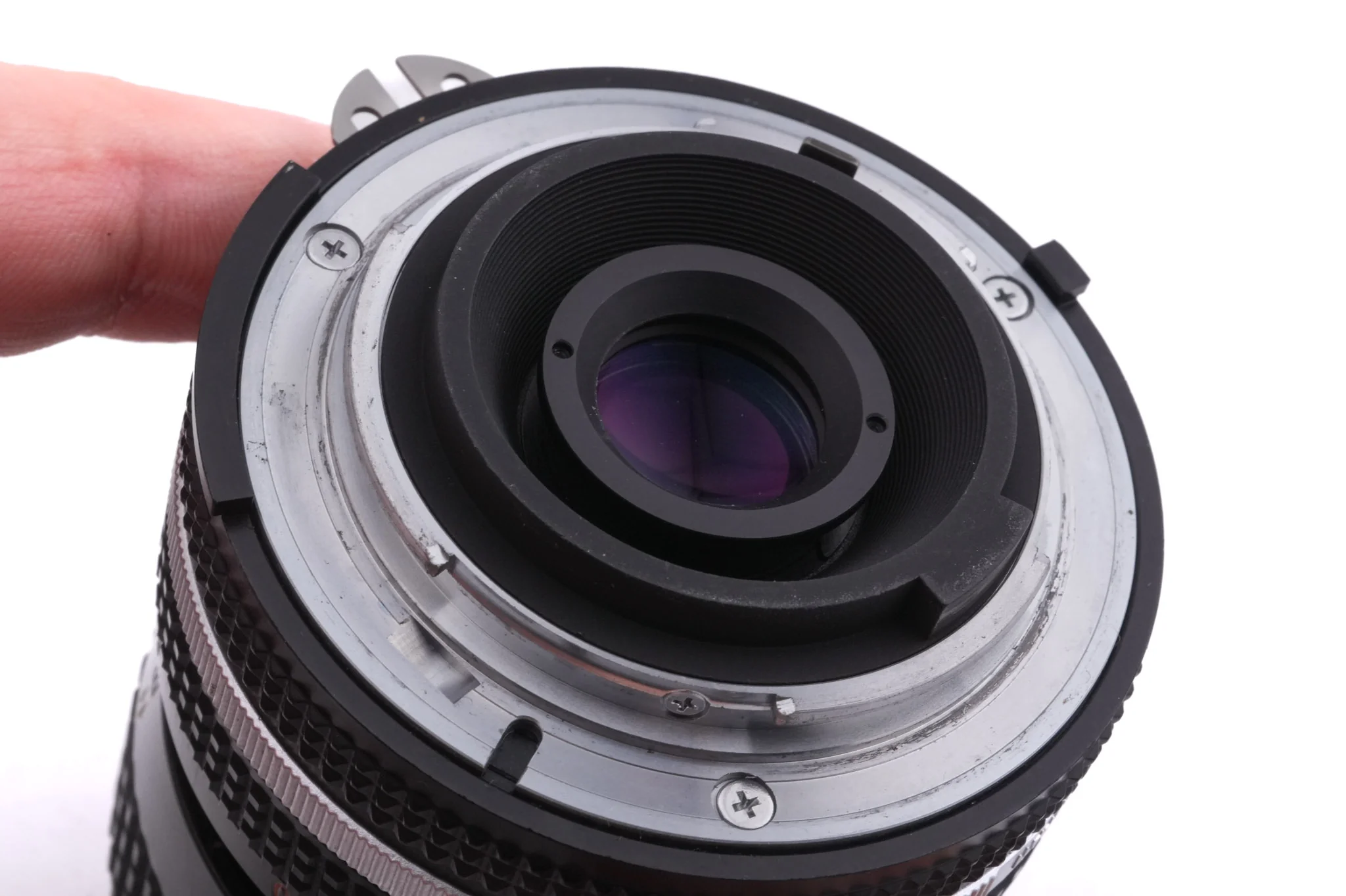 Nikon 35-70mm f3.3-4.5 Zoom-Nikkor AI-S - Image 4