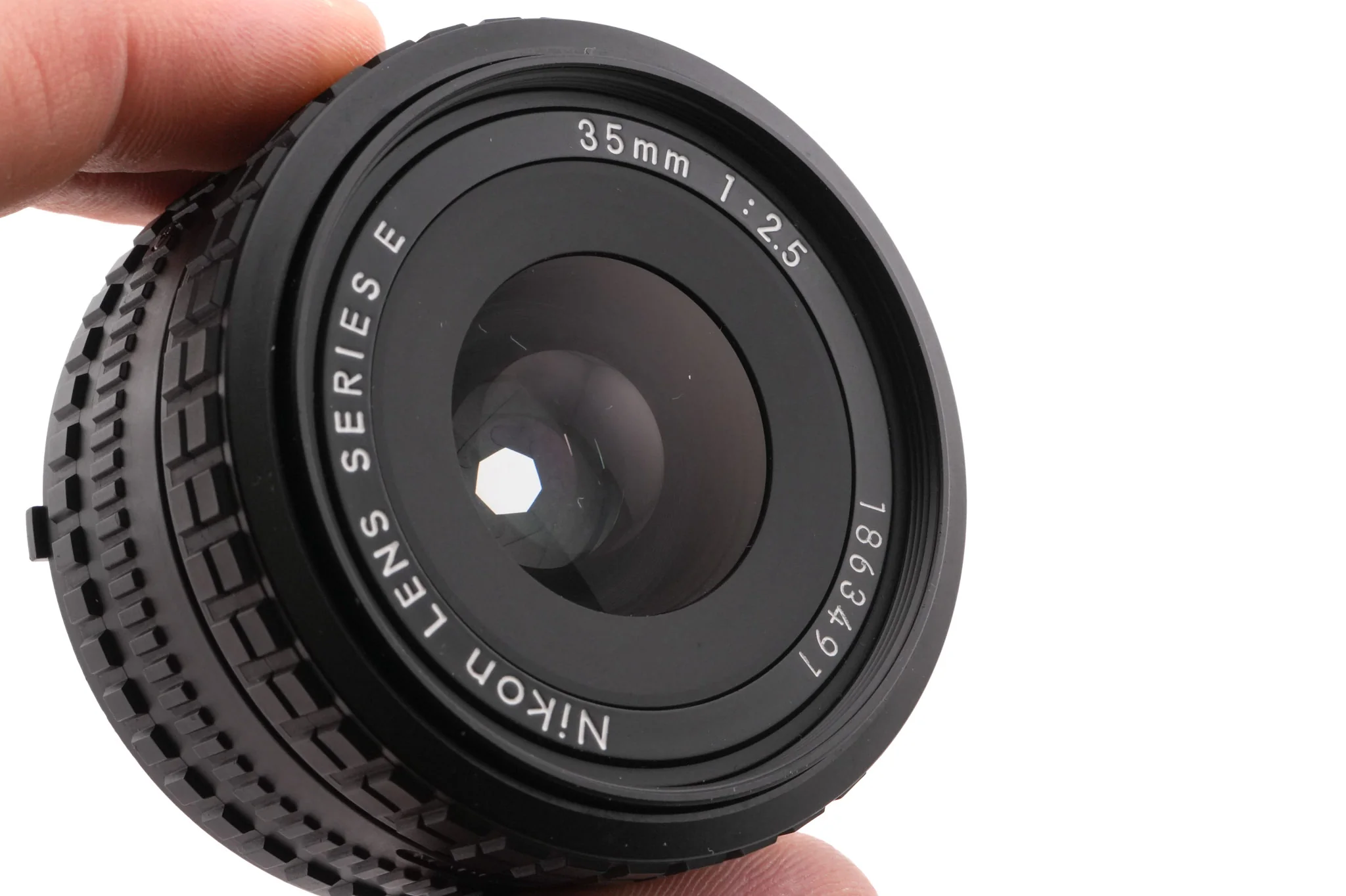 Nikon 35mm f2.5 Series E - Image 3
