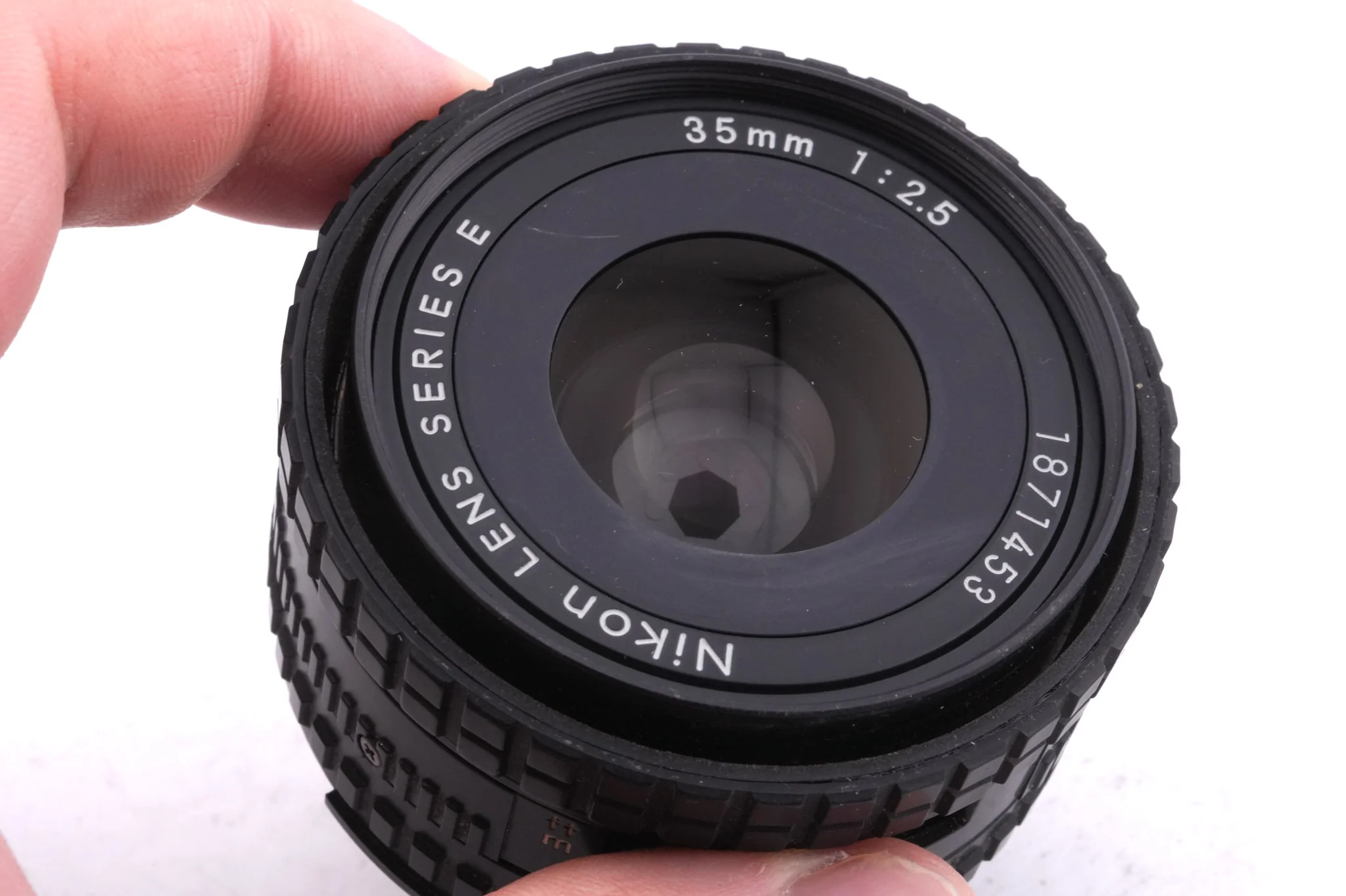 Nikon 35mm f2.5 Series E - Image 2