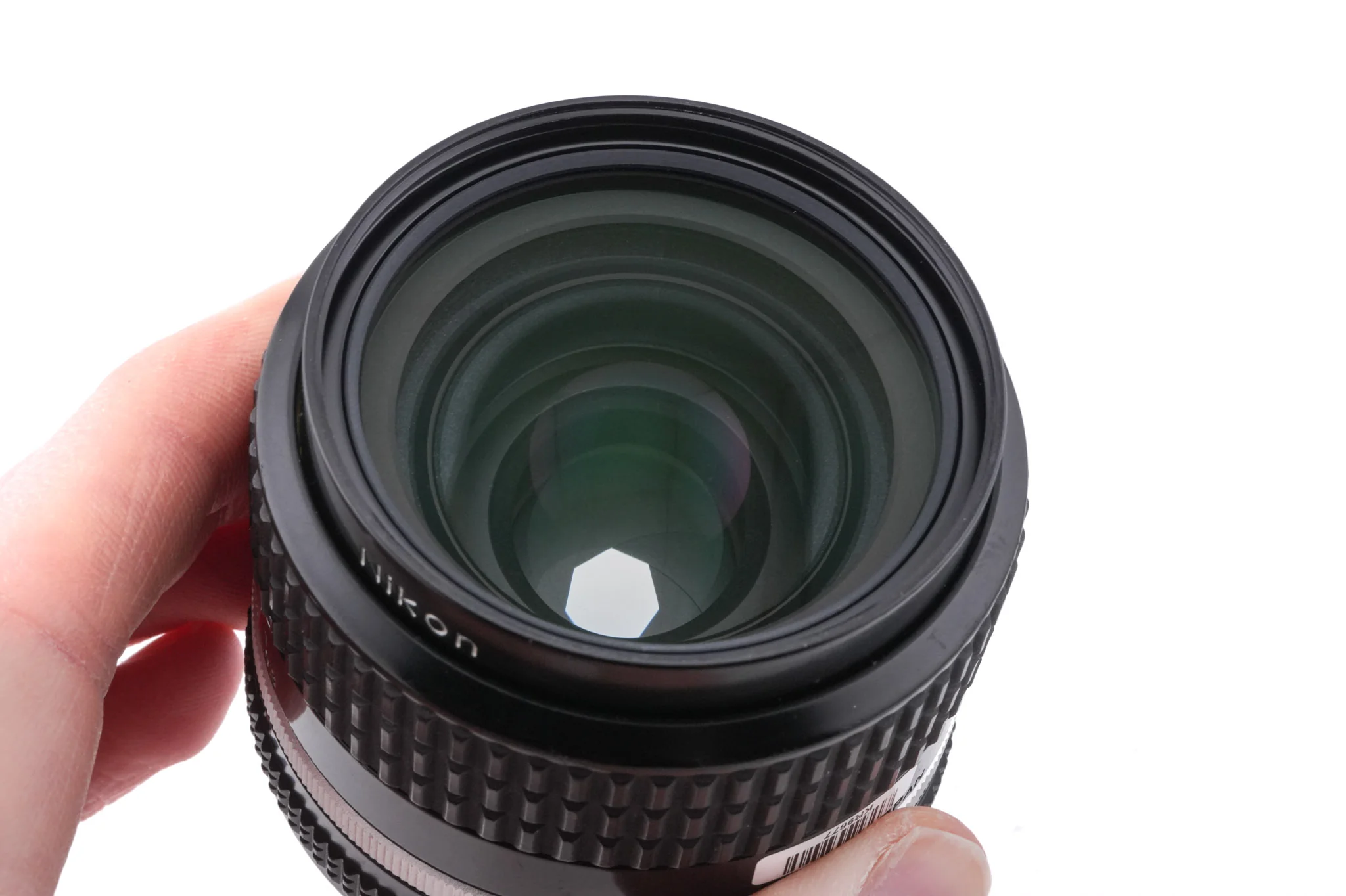Nikon 35mm f2 Nikkor AI-S - Image 3