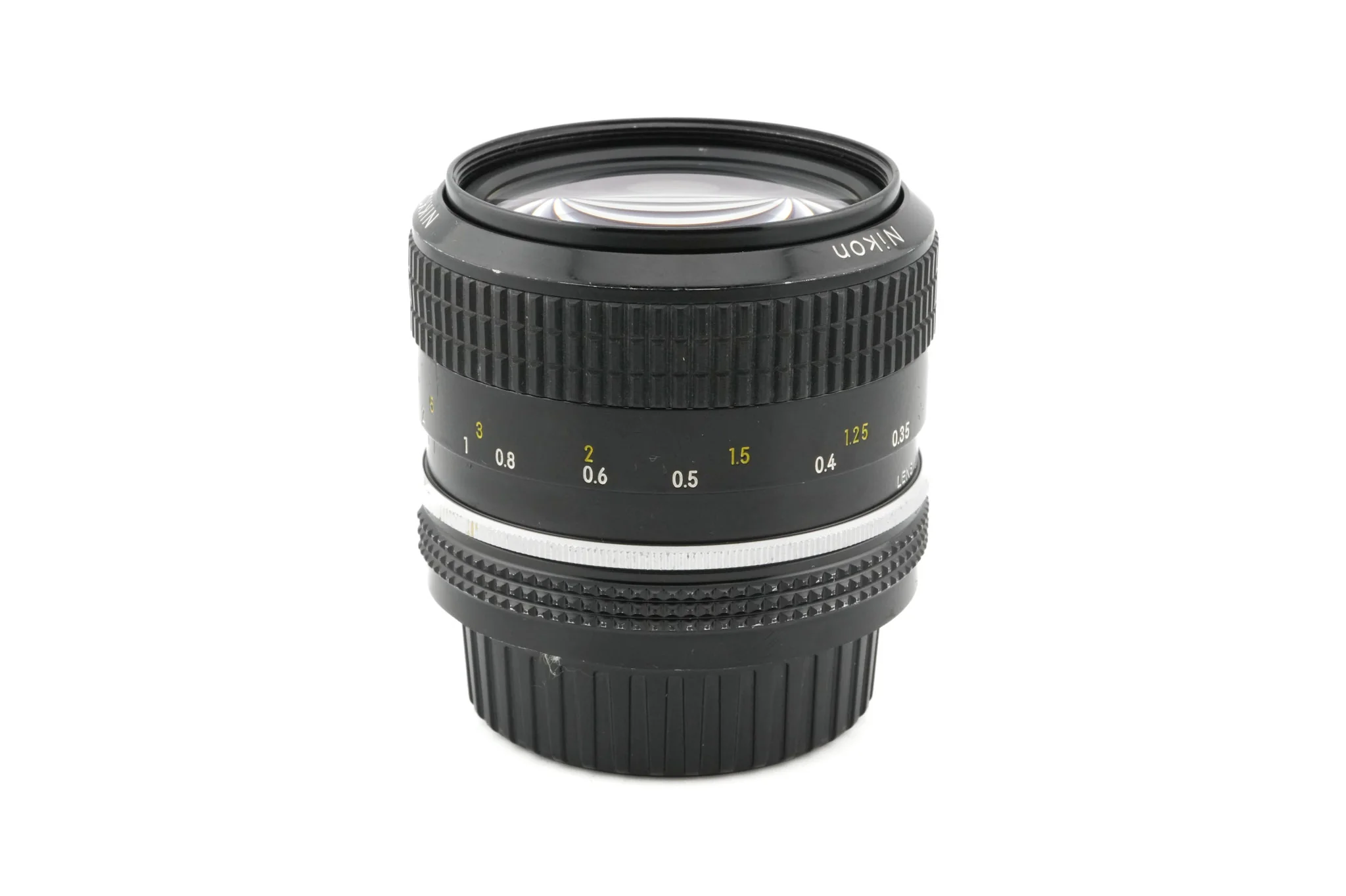 Nikon 35mm f2 Nikkor Pre-AI - Image 2