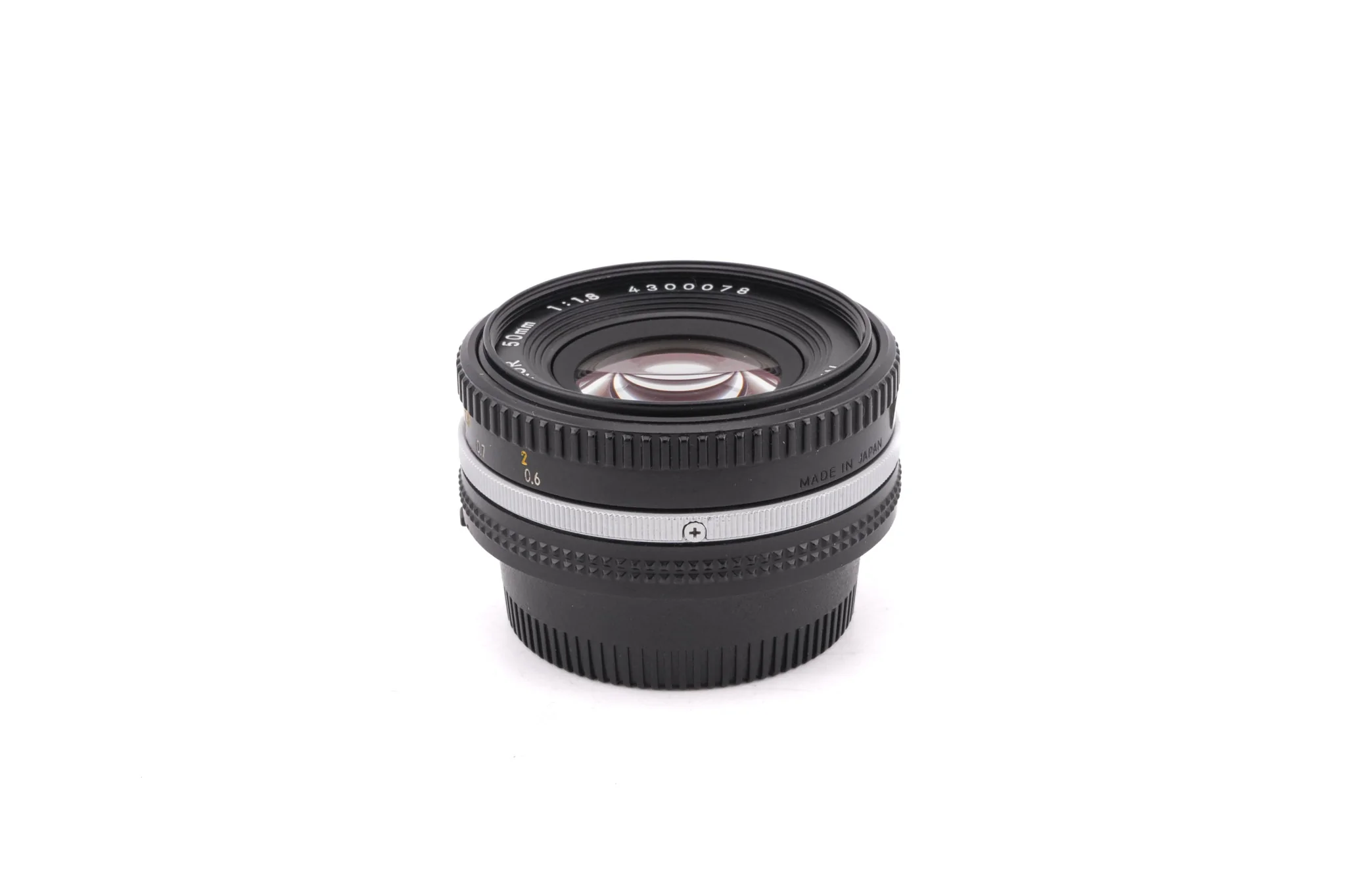 Nikon 50mm f1.8 Nikkor AI-S (0.6m) - Image 2