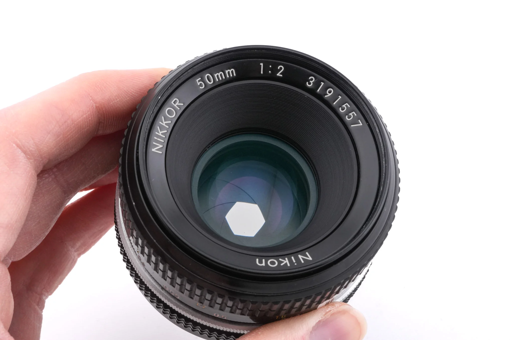 Nikon 50mm f2 Nikkor Pre-AI - Image 3