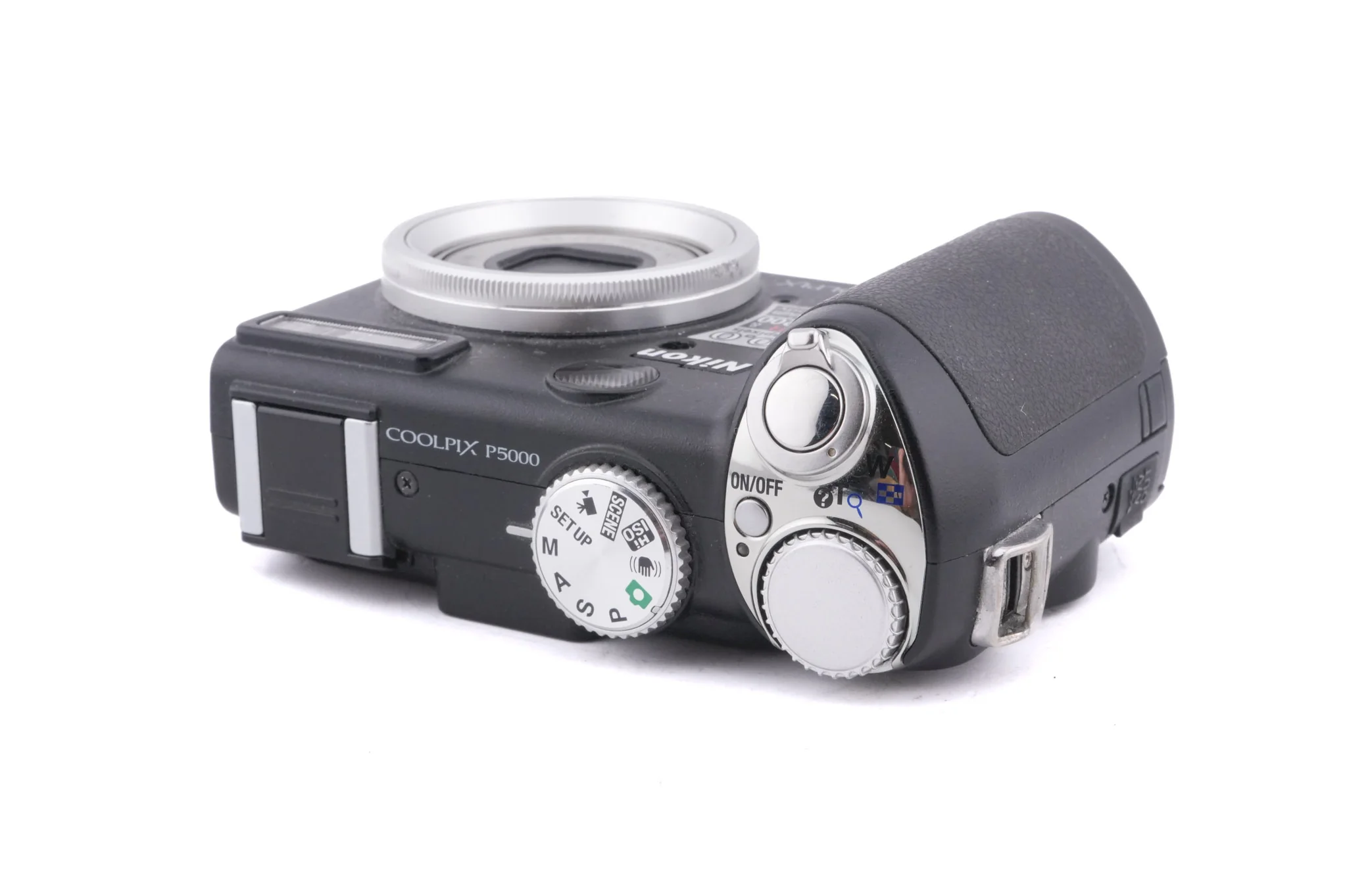 Nikon Coolpix P5000 - Image 4