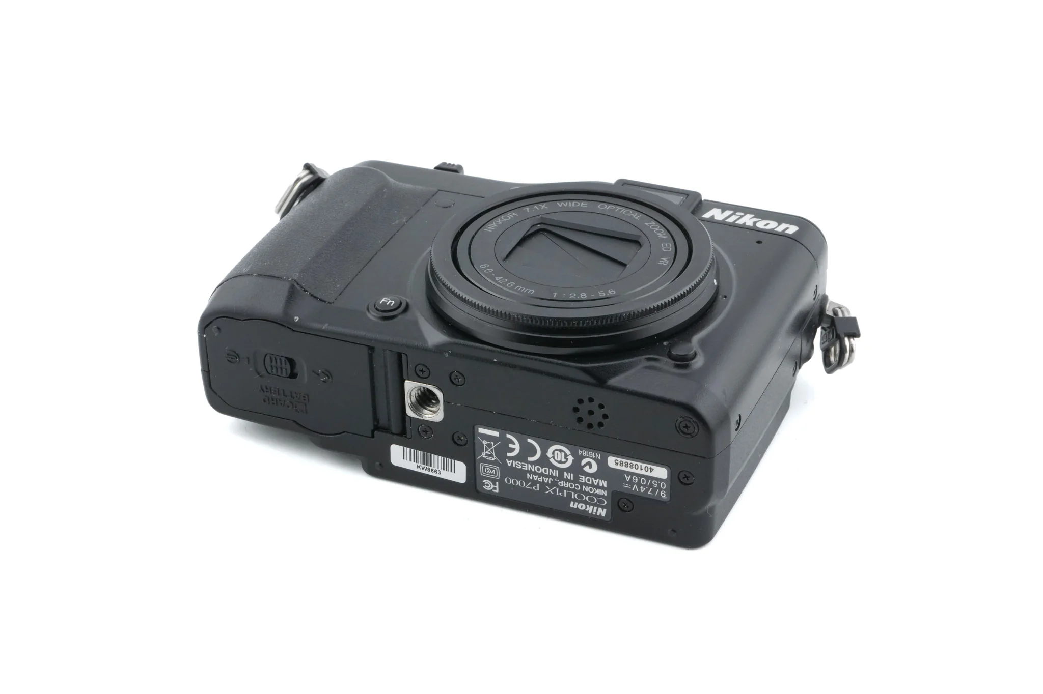 Nikon Coolpix P7000 - Image 4