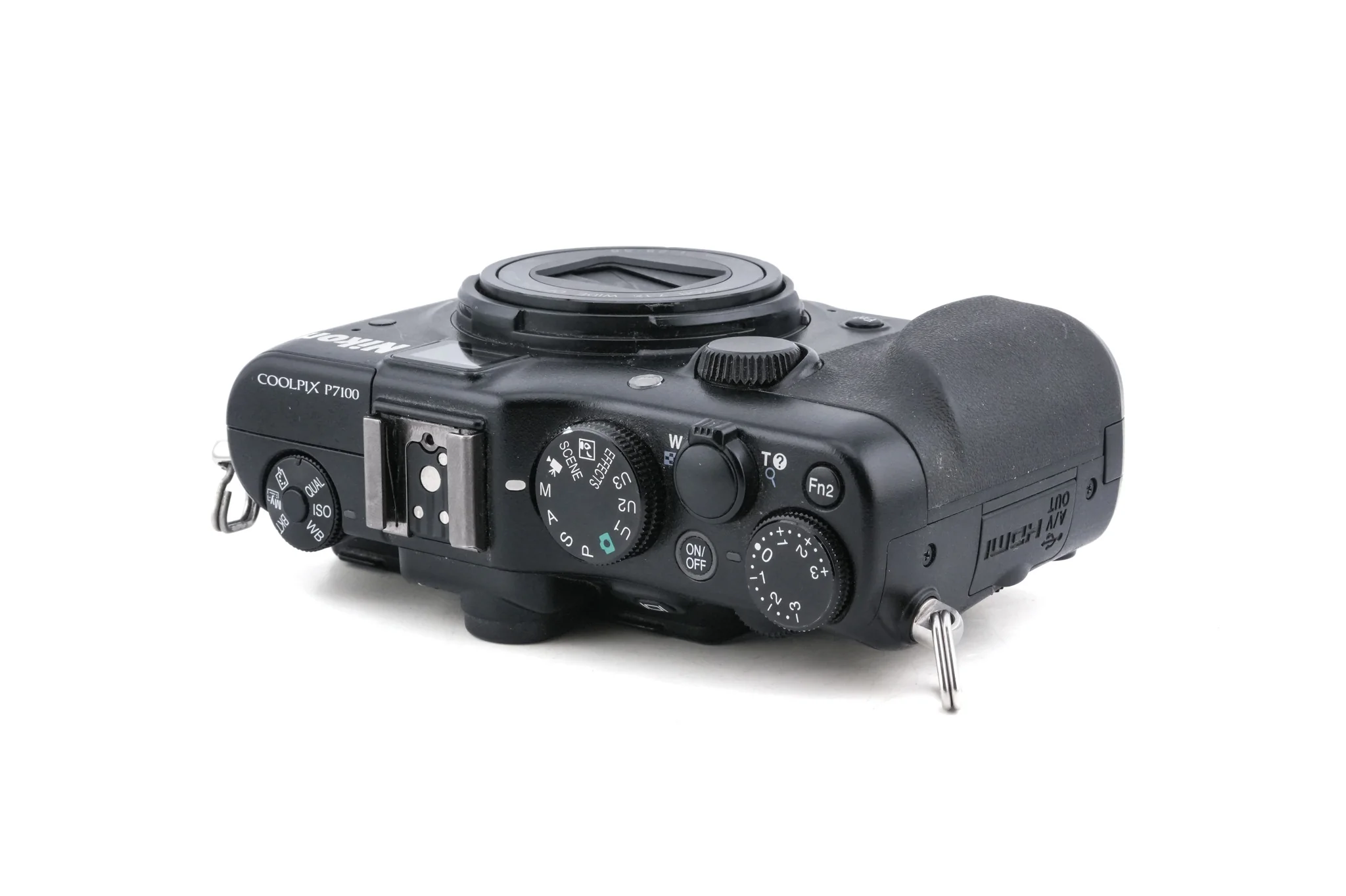 Nikon Coolpix P7100 - Image 4