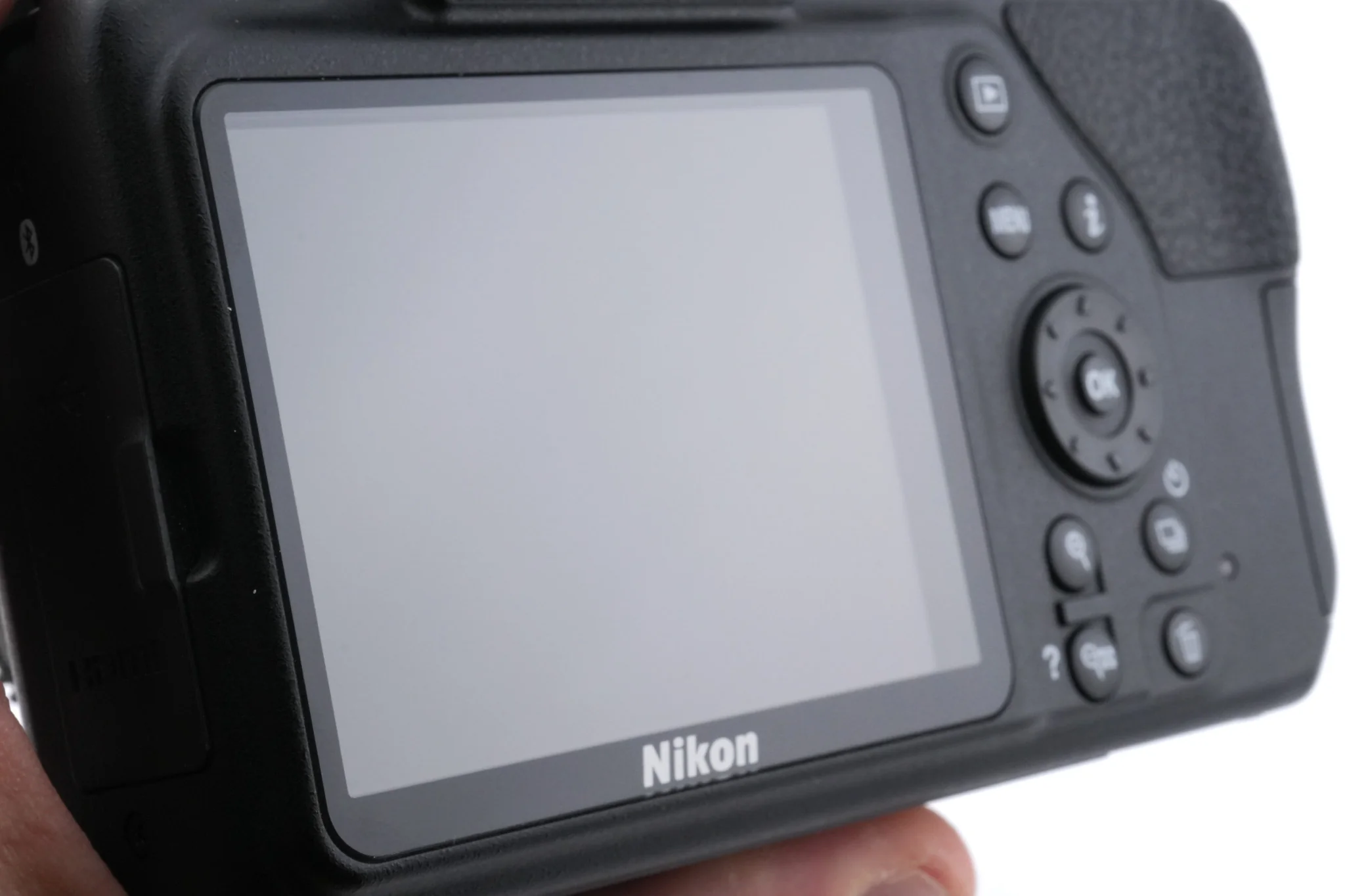 Nikon D3500 - Image 7