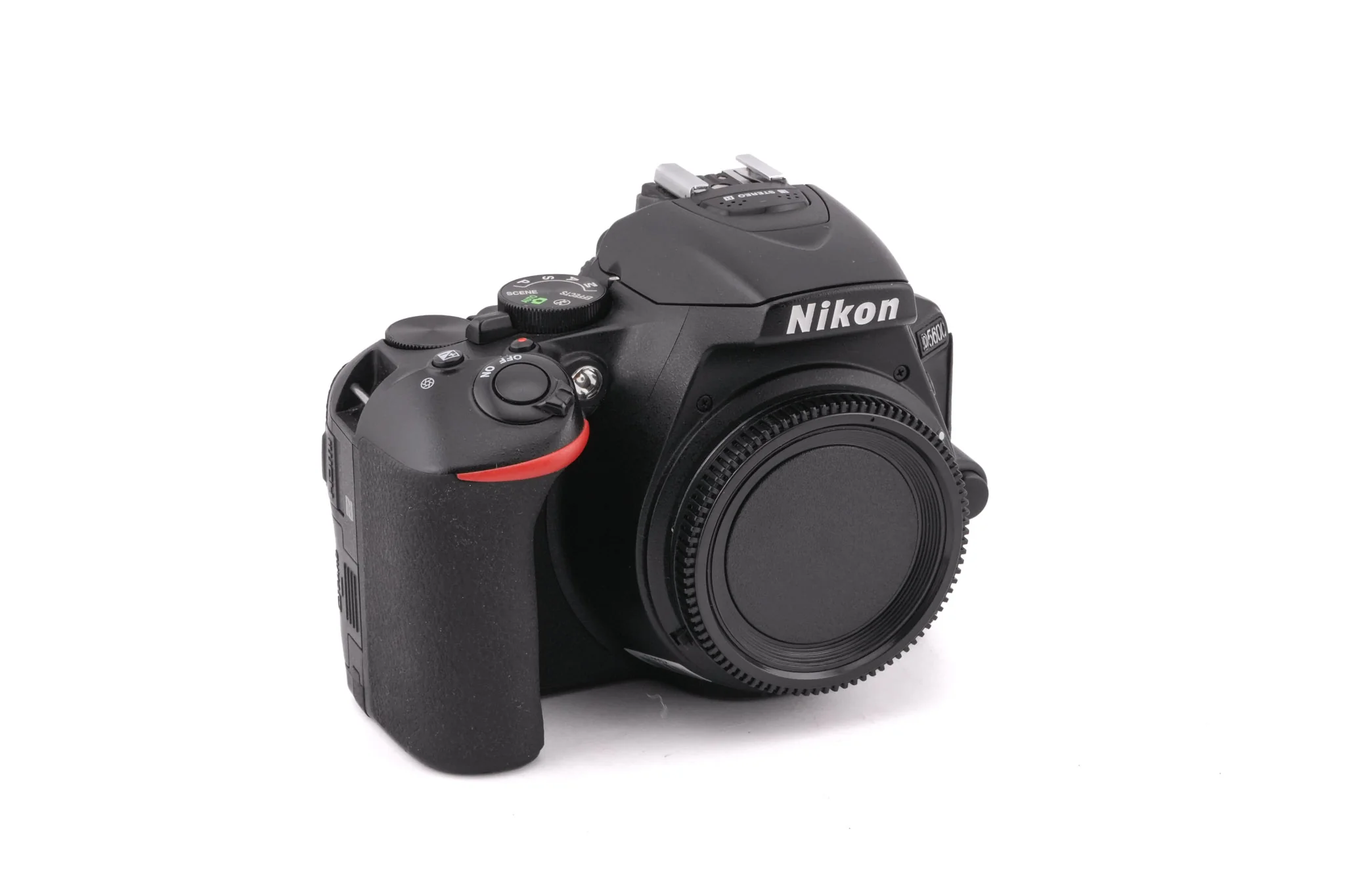 Nikon D5600 - Image 2