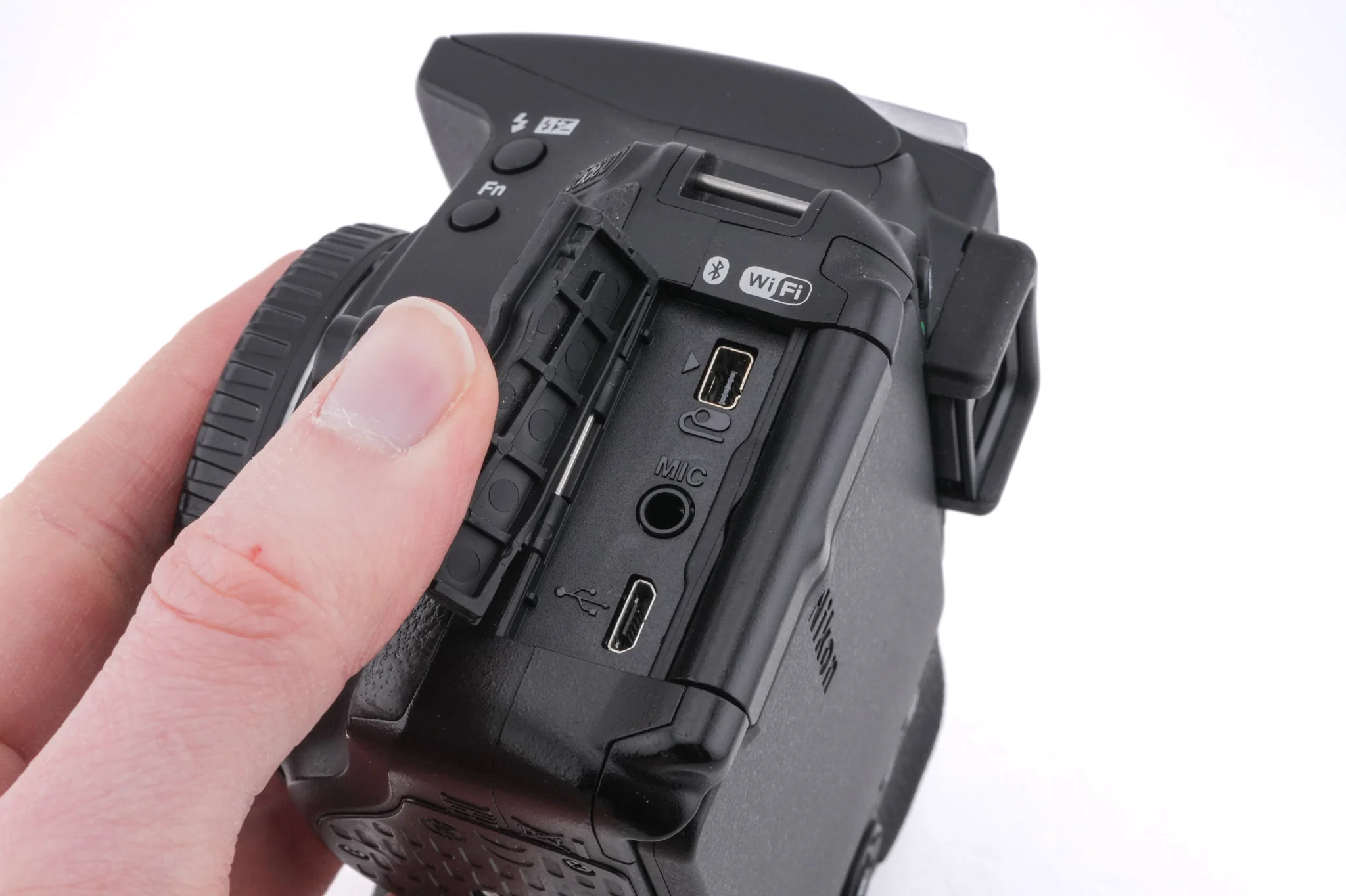 Nikon D5600 - Image 8