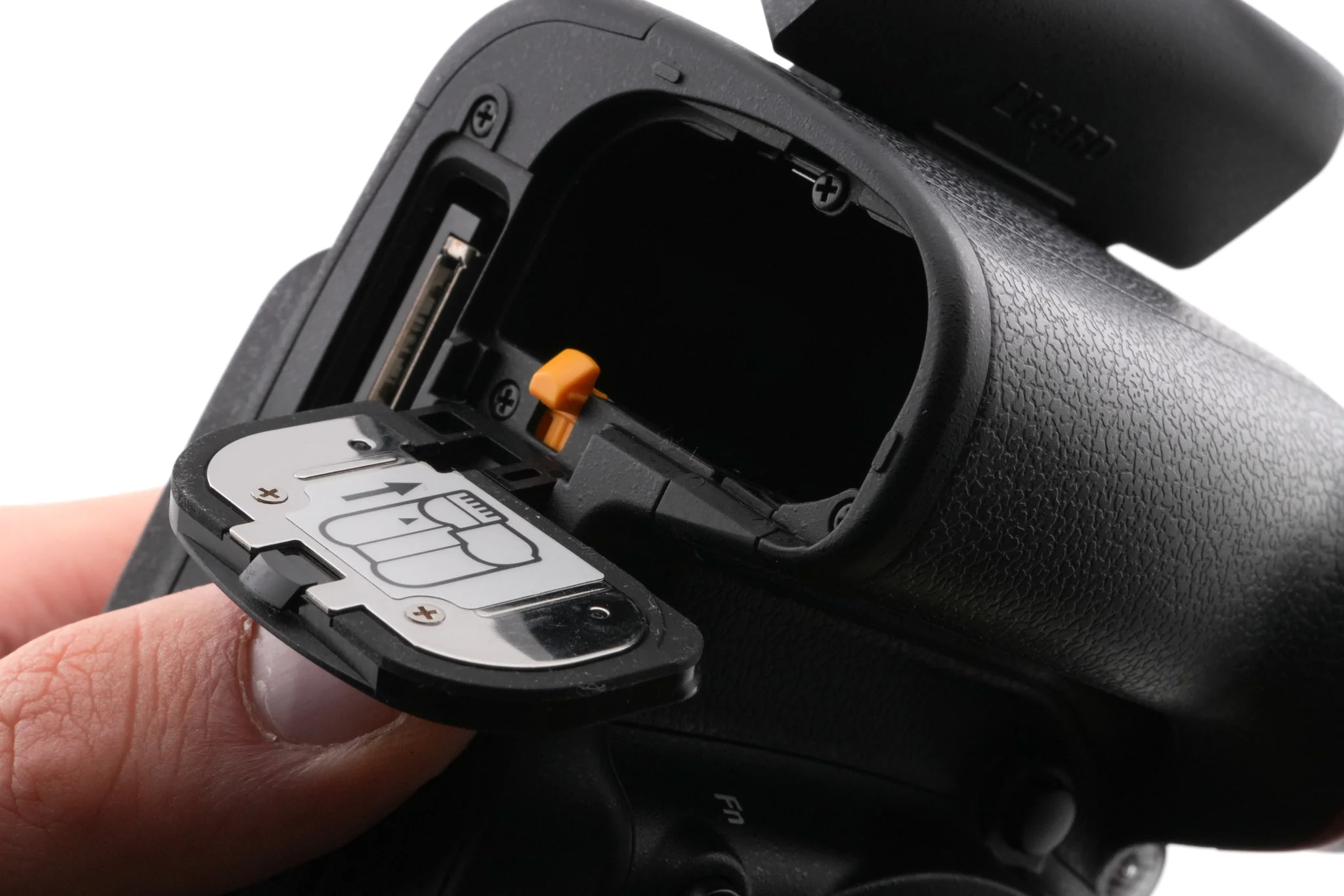Nikon D7100 + WU-1a Wireless Mobile Adapter - Image 10