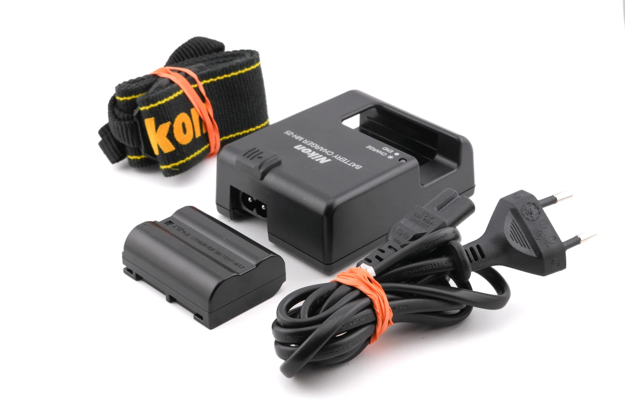 Nikon D7100 + WU-1a Wireless Mobile Adapter - Image 11