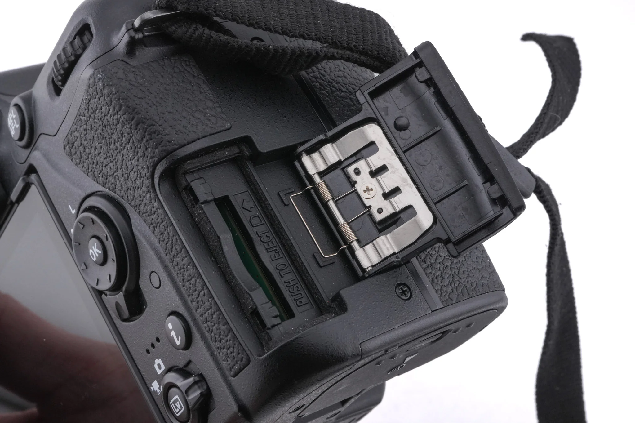 Nikon D7500 - Image 6