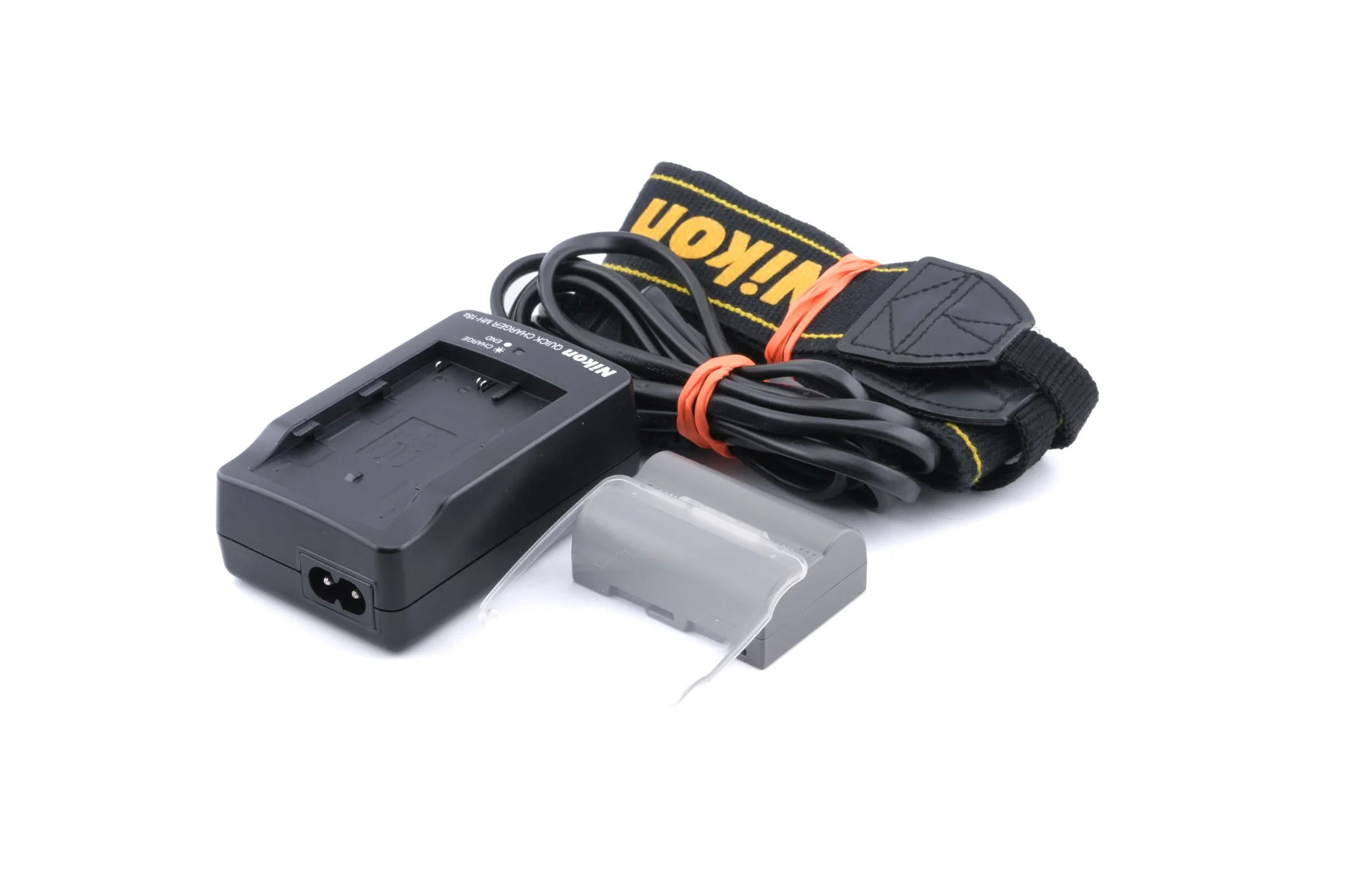 Nikon D80 + MB-D10 Multi-Power Battery Pack - Image 5