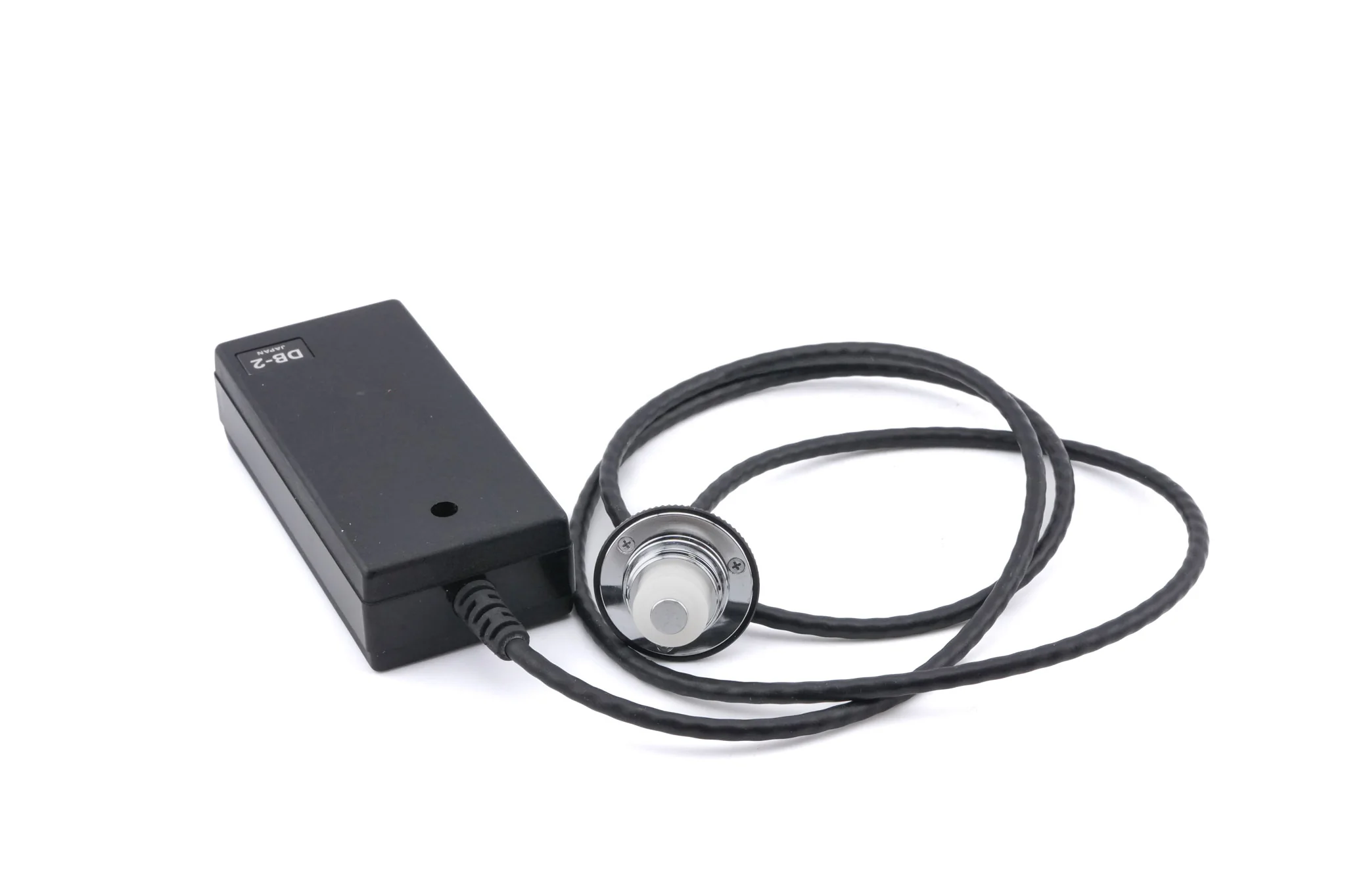 Nikon DB-2 Anti Cold Battery Pack - Image 2