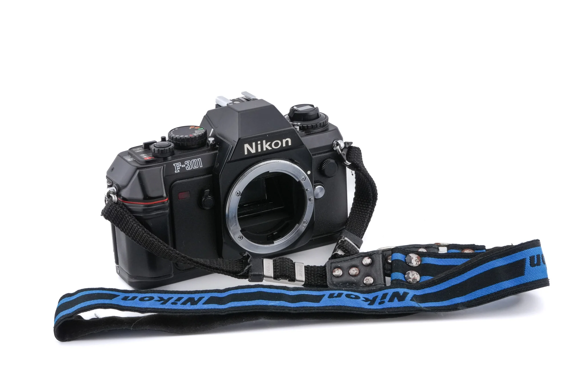 Nikon F-301 - Image 5