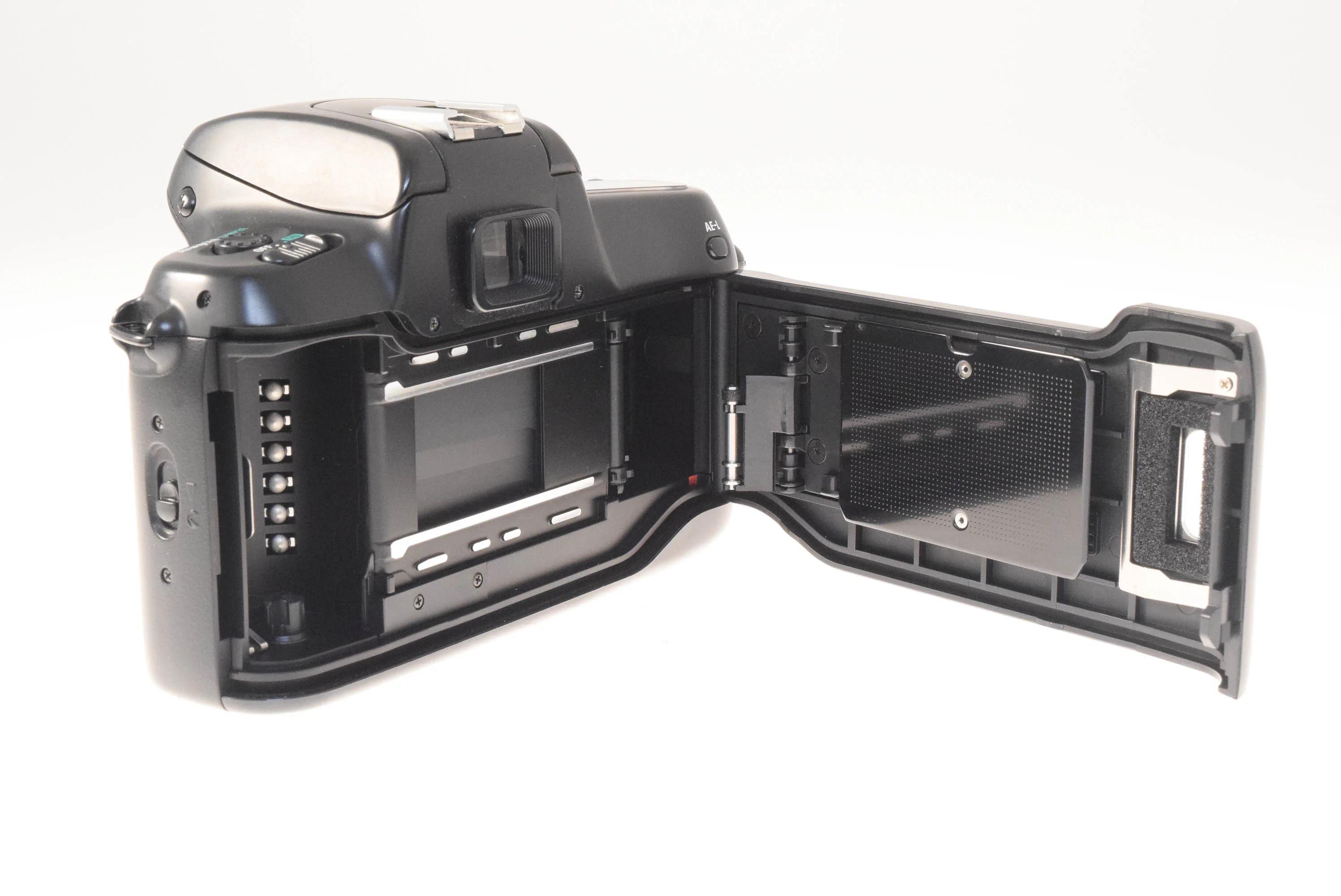 Nikon F50 - Image 6