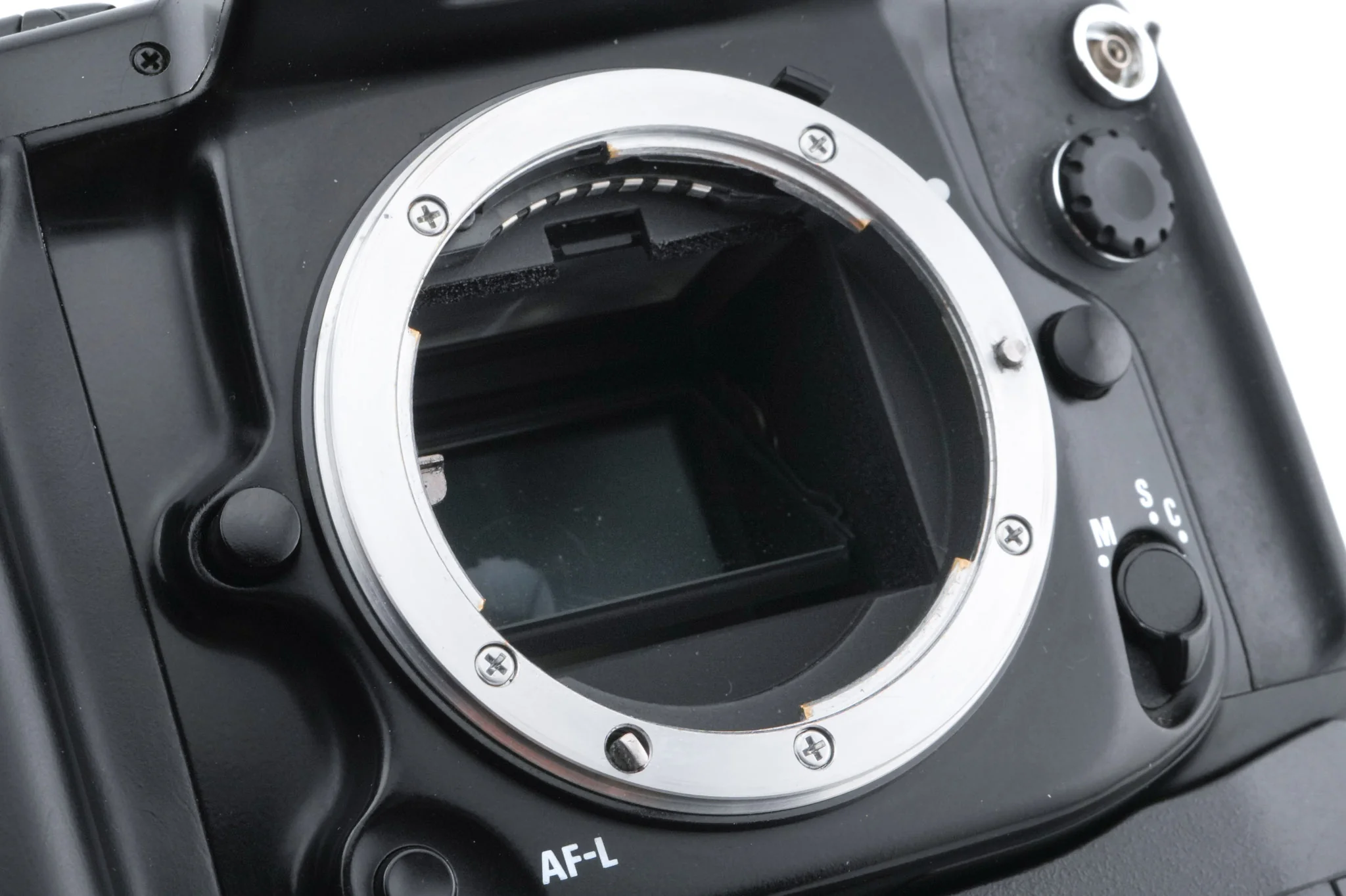 Nikon F90X + MB-10 Battery Pack - Image 5