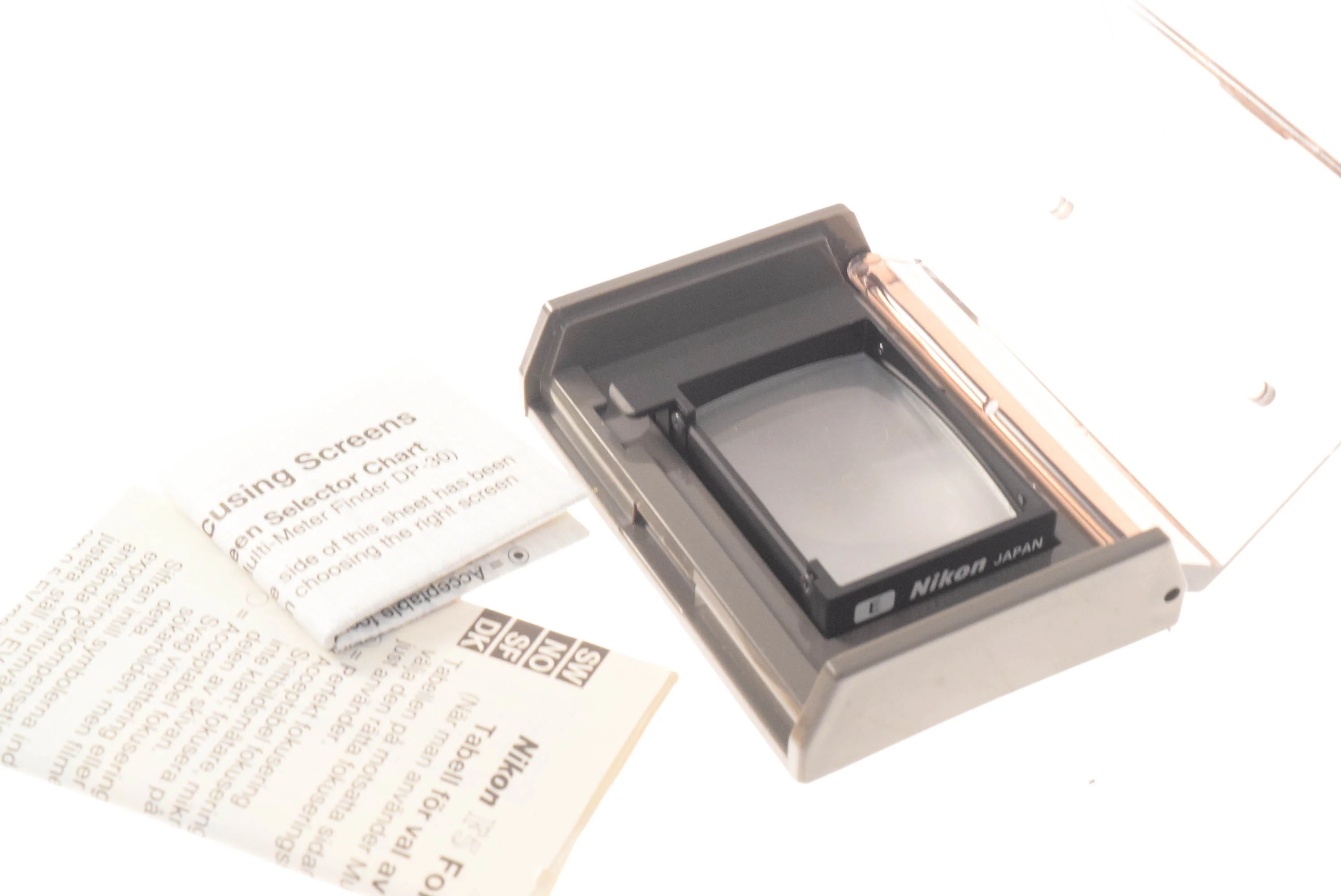Nikon Focusing Screen Type E for F5 - Image 2