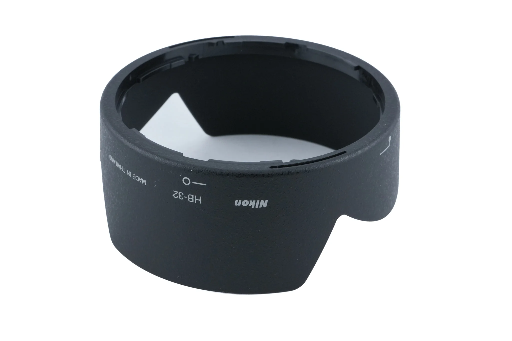 Nikon HB-32 Lens Hood - Image 2