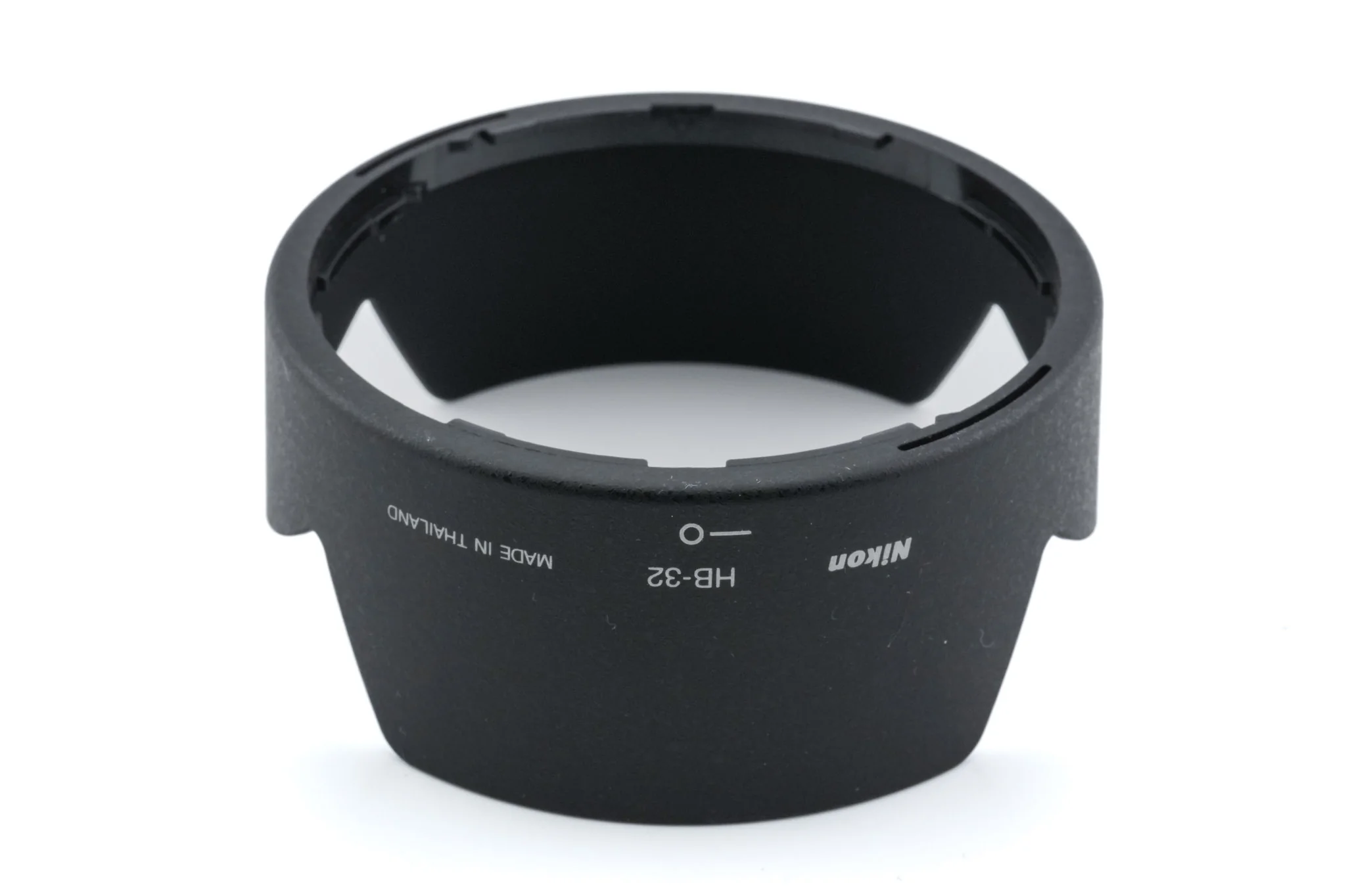 Nikon HB-32 Lens Hood - Image 3