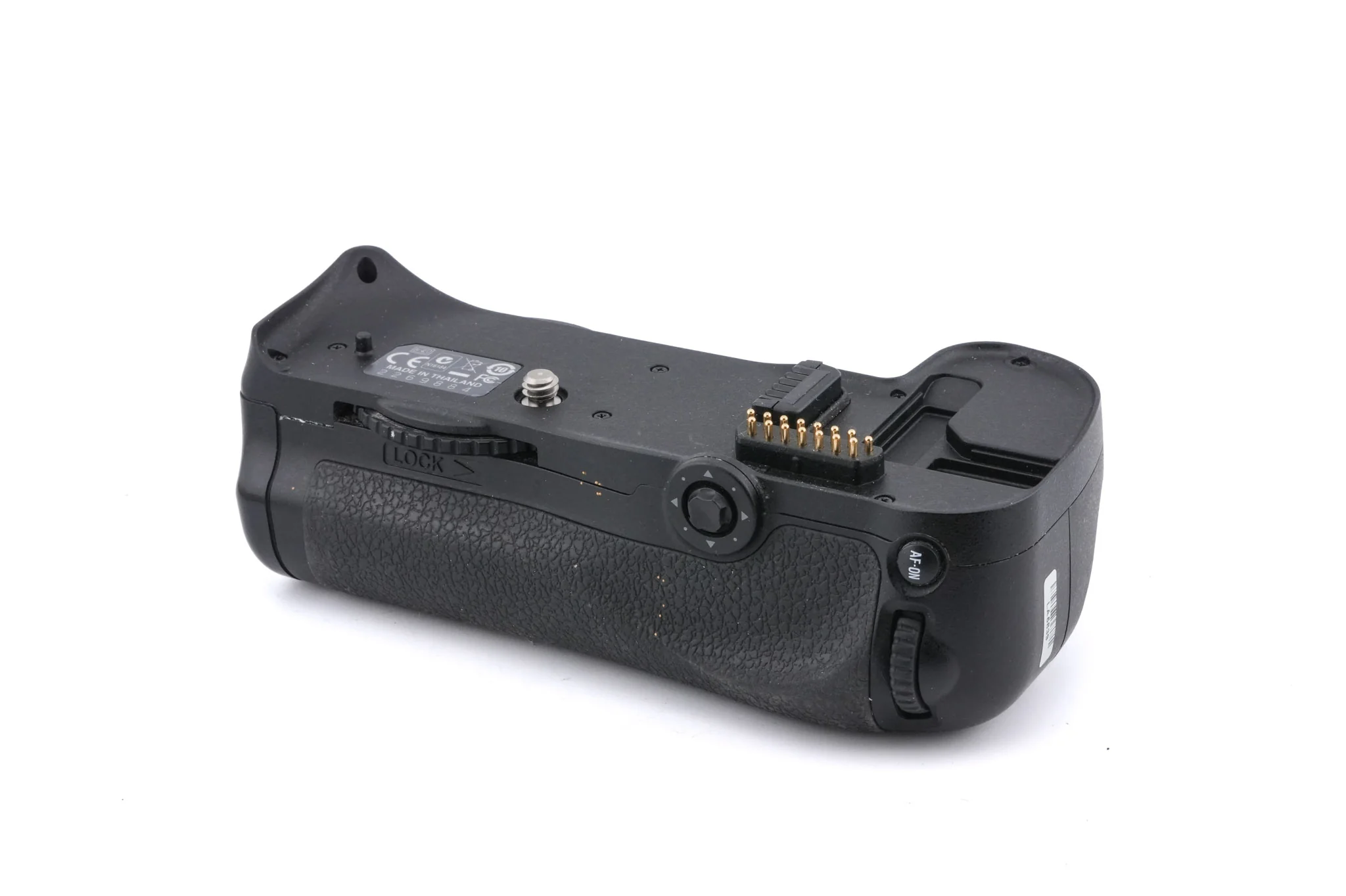 Nikon MB-D10 Multi-Power Battery Pack - Image 2