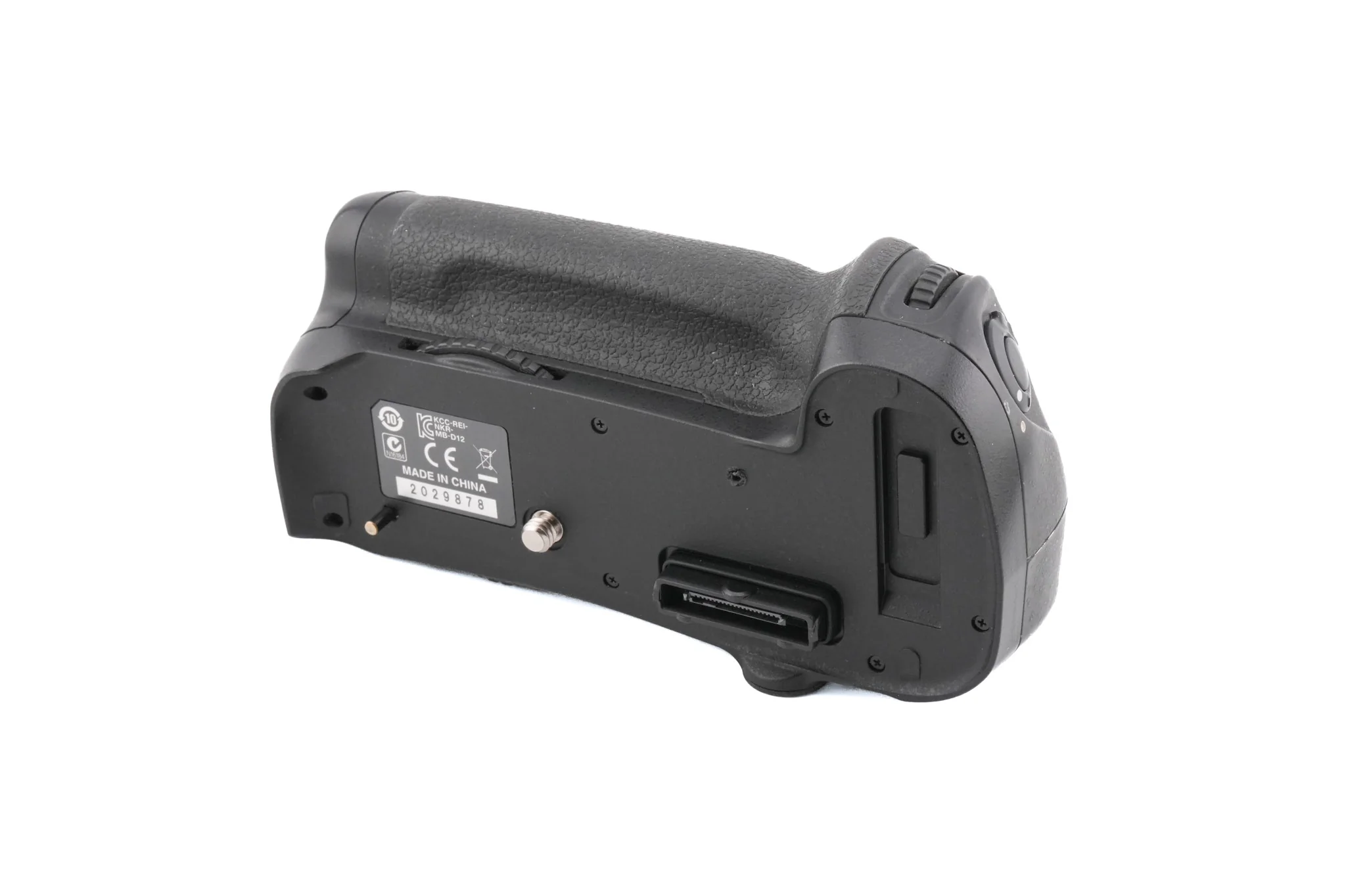 Nikon MB-D12 Multi Power Battery Pack - Image 3