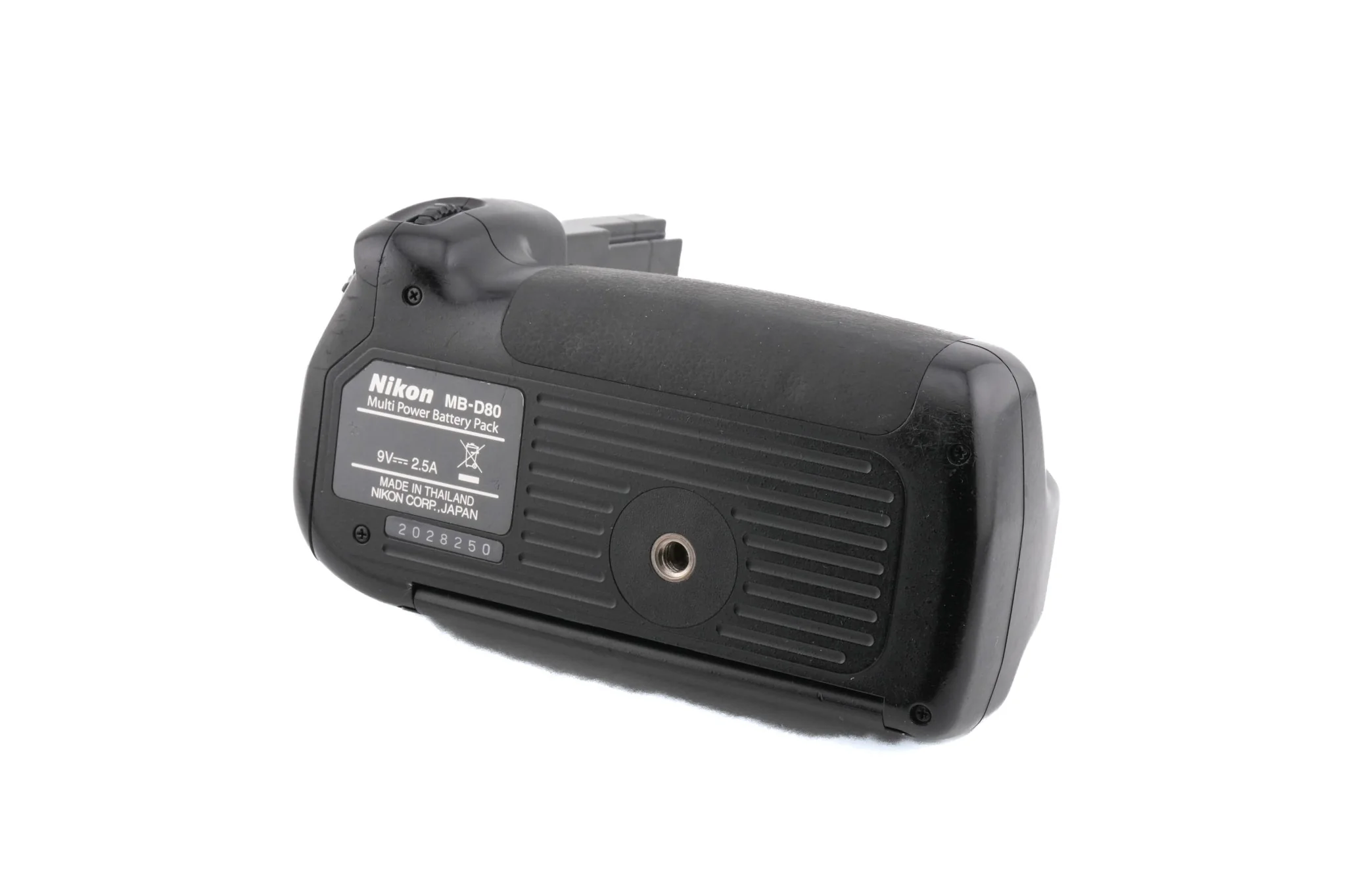 Nikon MB-D80 Multi-Power Battery Pack - Image 4