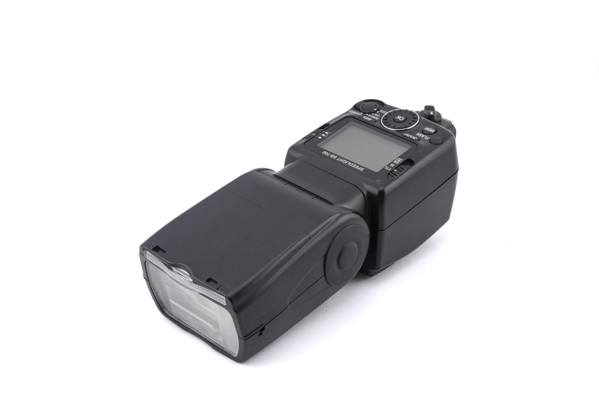 Nikon SB-700 Speedlight - Image 2
