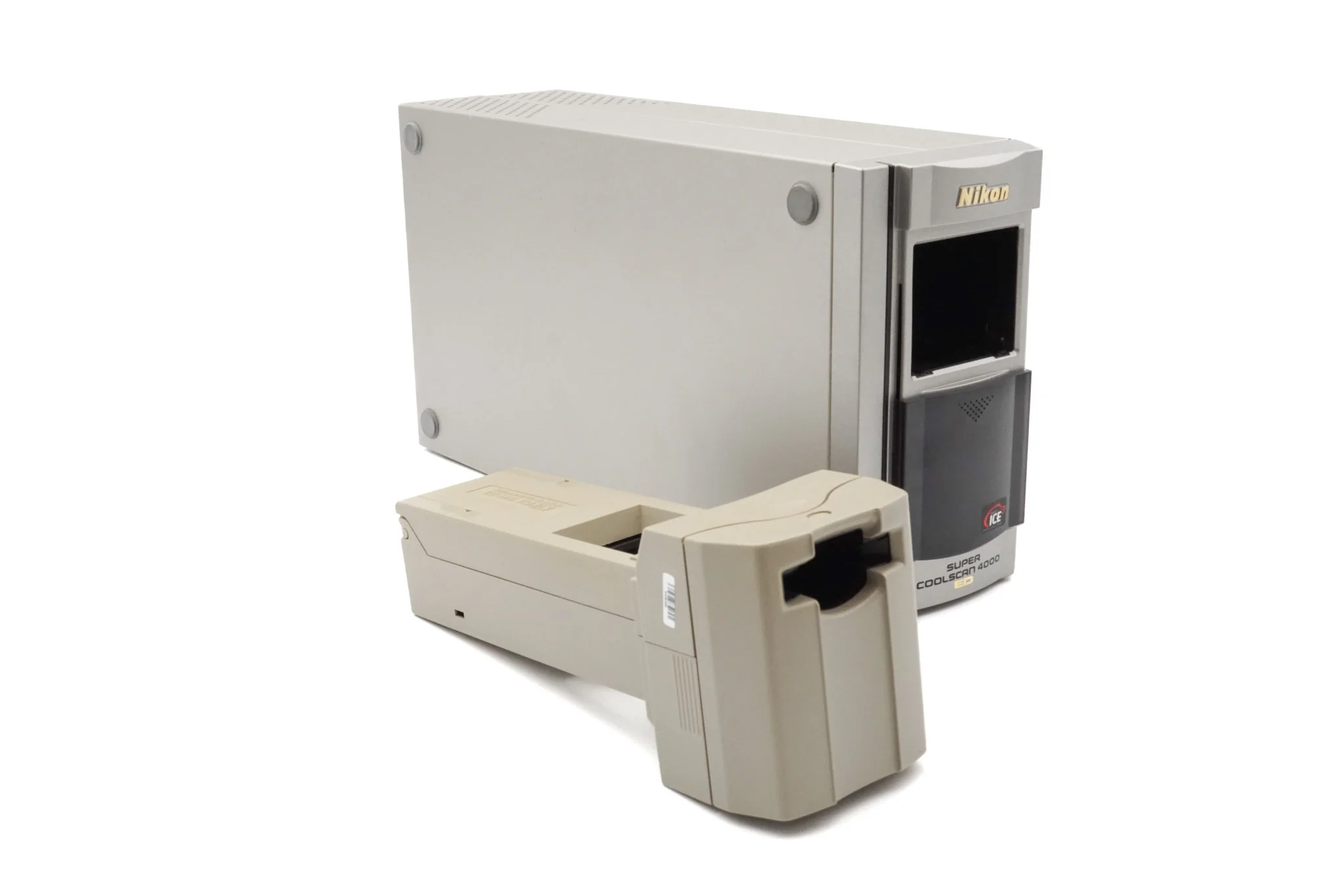 Nikon Super Coolscan 4000 + SA-21 Strip Film Adapter - Image 5