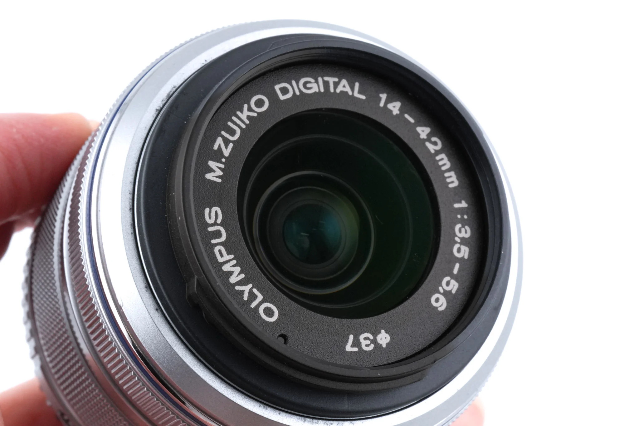 Olympus 14-42mm f3.5-5.6 M.Zuiko Digital R MSC II - Image 3