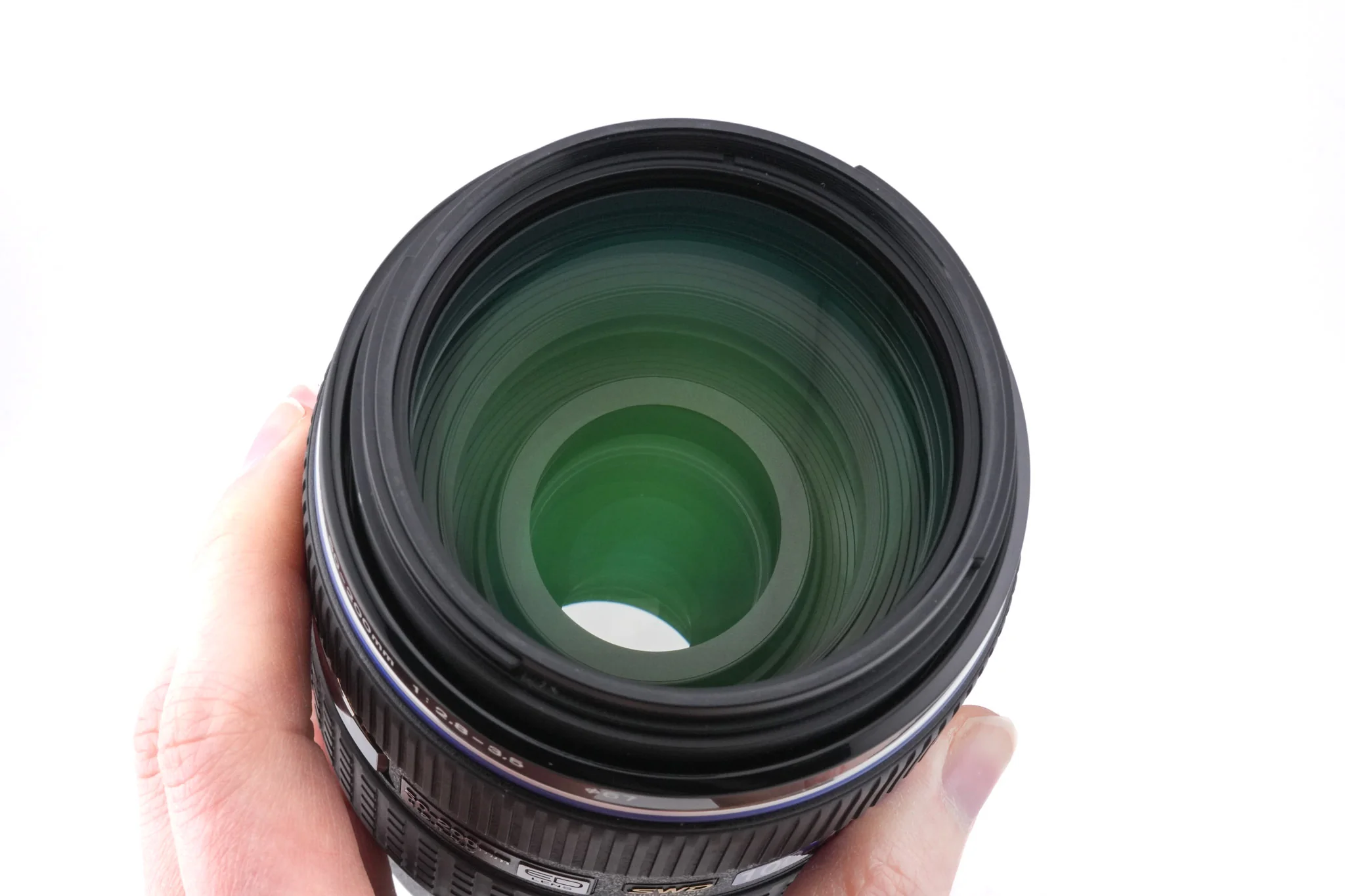 Olympus 50-200mm f2.8-3.5 Zuiko Digital ED SWD - Image 5