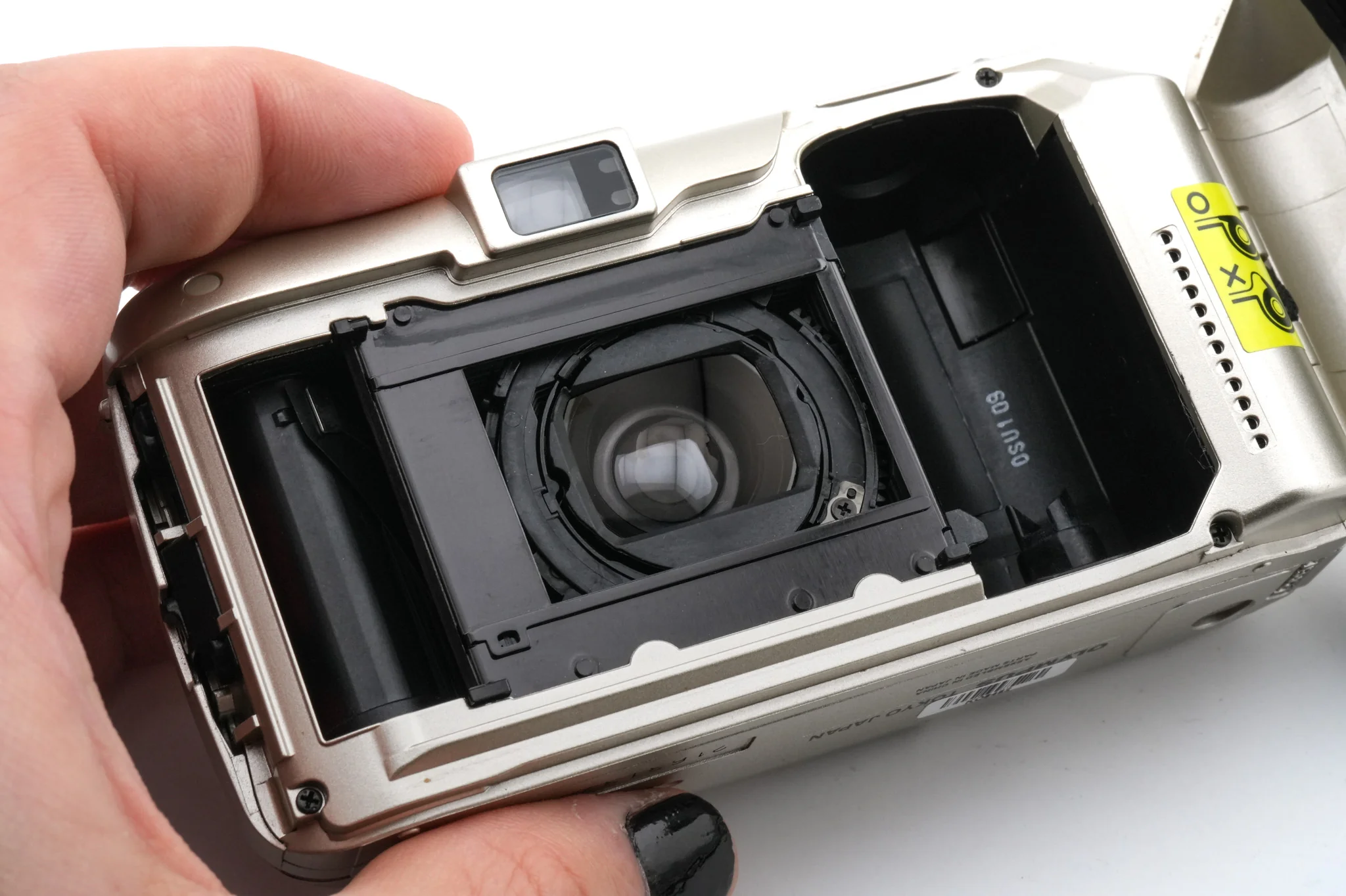 Olympus Mju-II Zoom 80 - Image 9