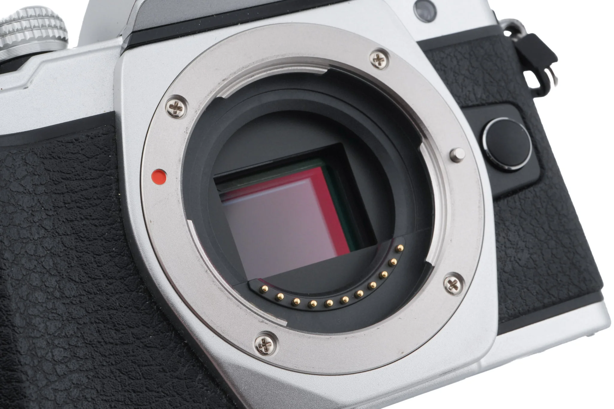 Olympus OM-D E-M10 Mark II - Image 7