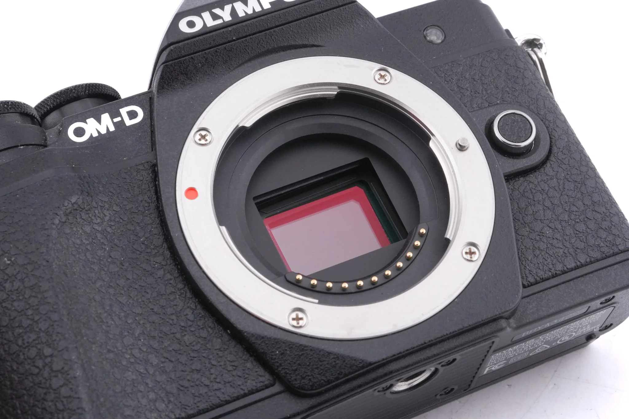 Olympus OM-D E-M10 Mark III - Image 5