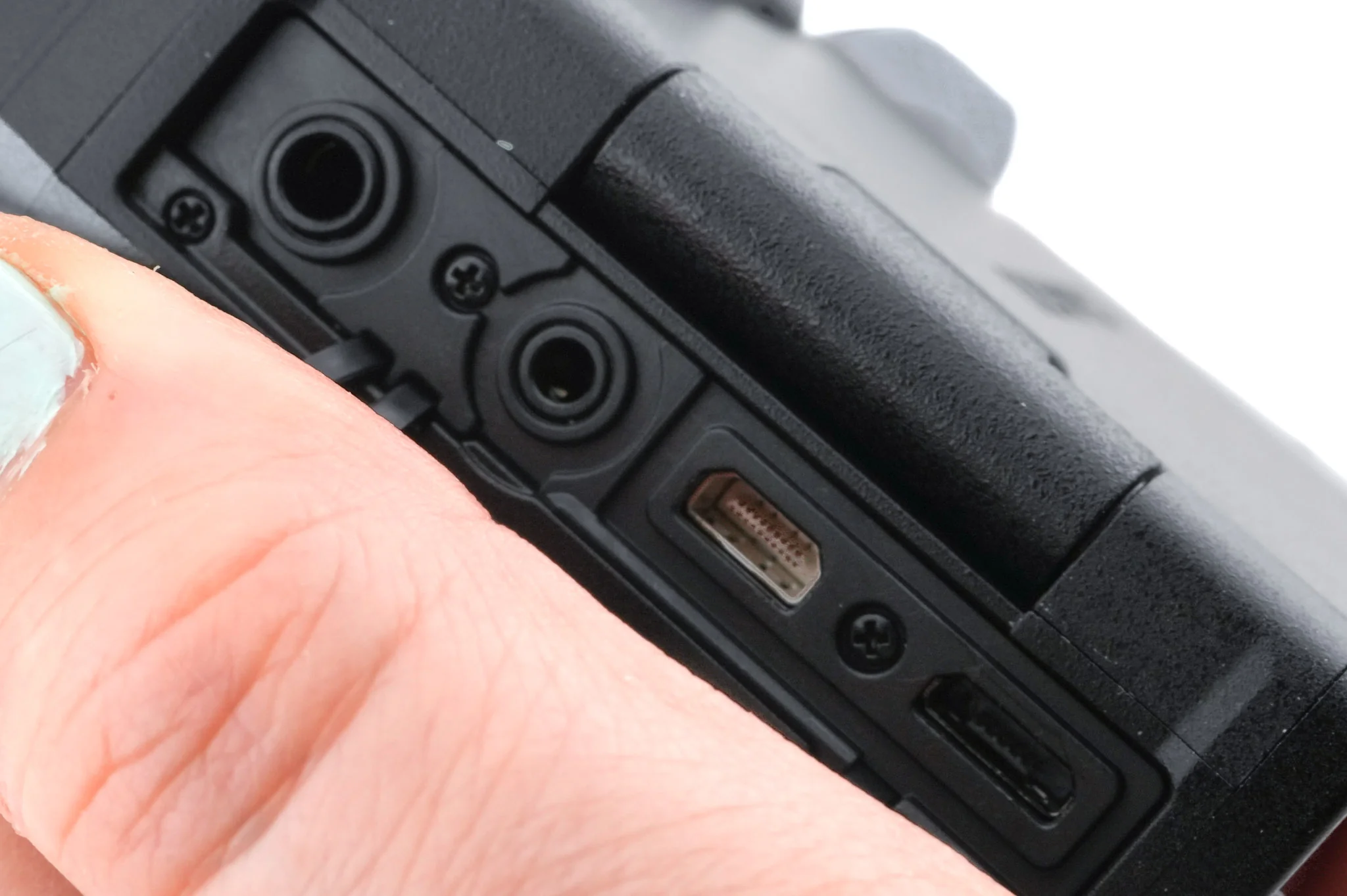 Olympus OM-D E-M5 Mark III - Image 8
