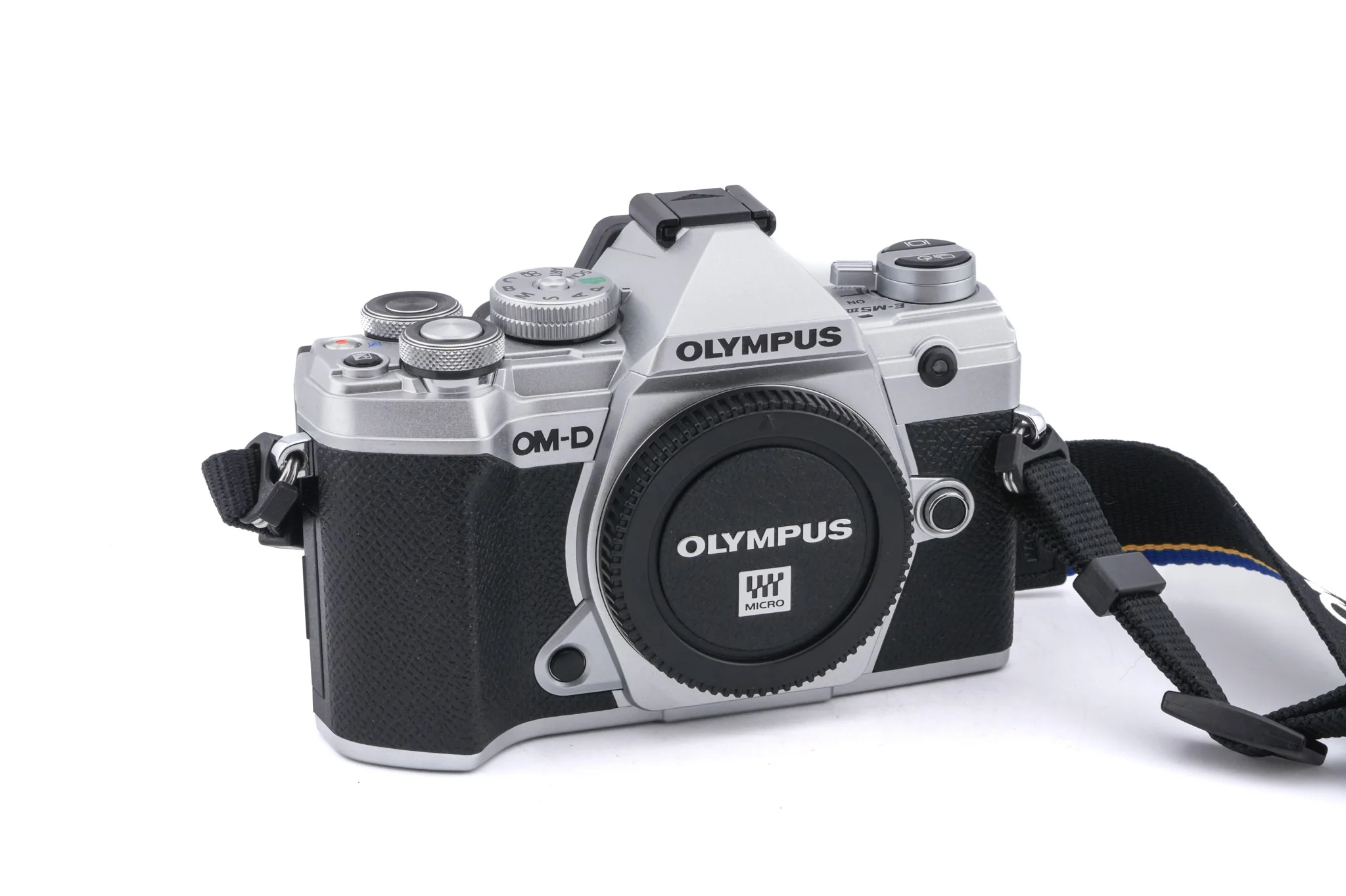 Olympus OM-D E-M5 Mark III - Image 2