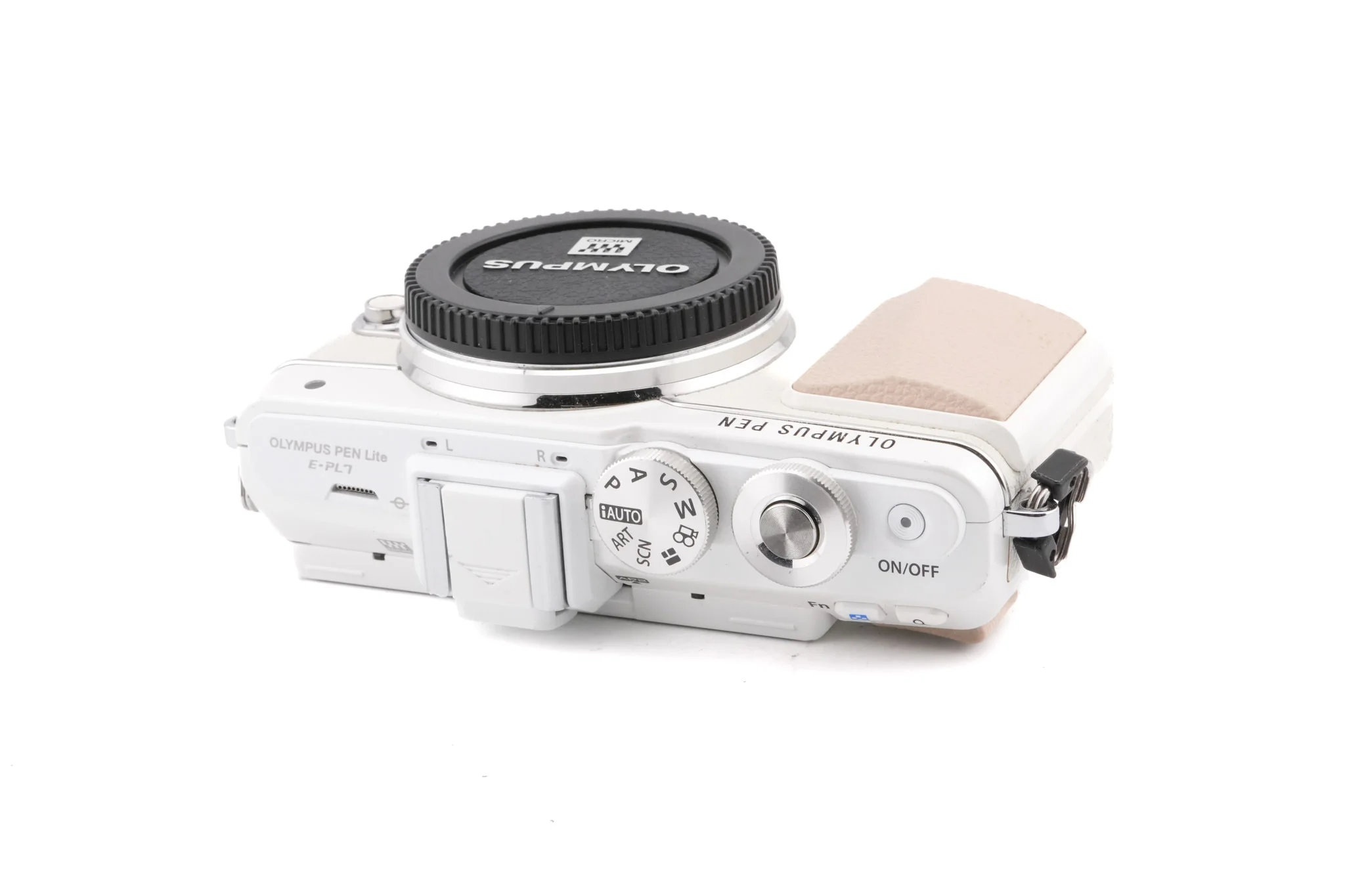 Olympus PEN E-PL7 - Image 3